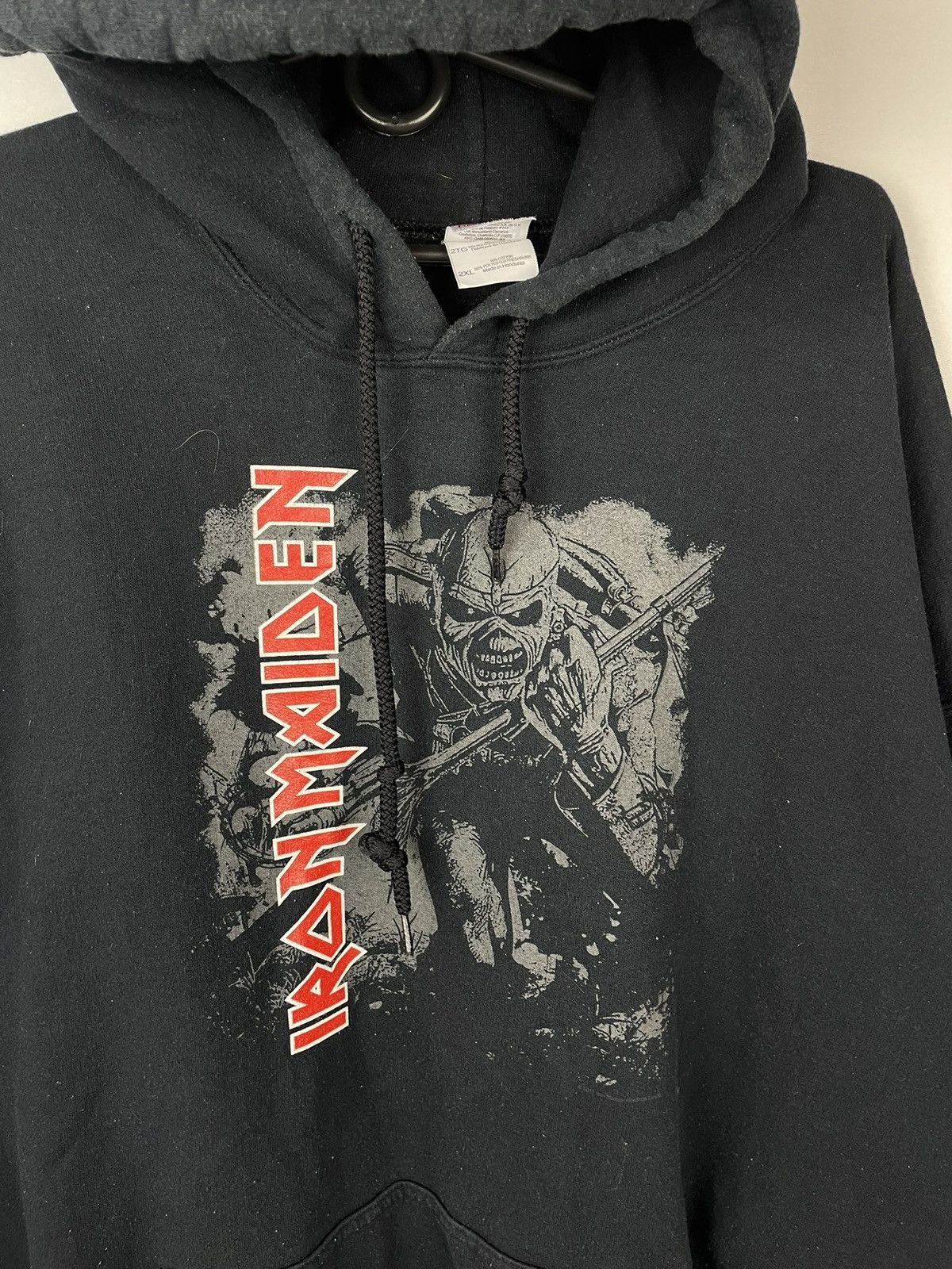 Band Tees × Iron Maiden × Vintage Iron Maiden Gildan Vintage Hoodie Black Size XXL Size US XXL / EU 58 / 5 - 2 Thumbnail