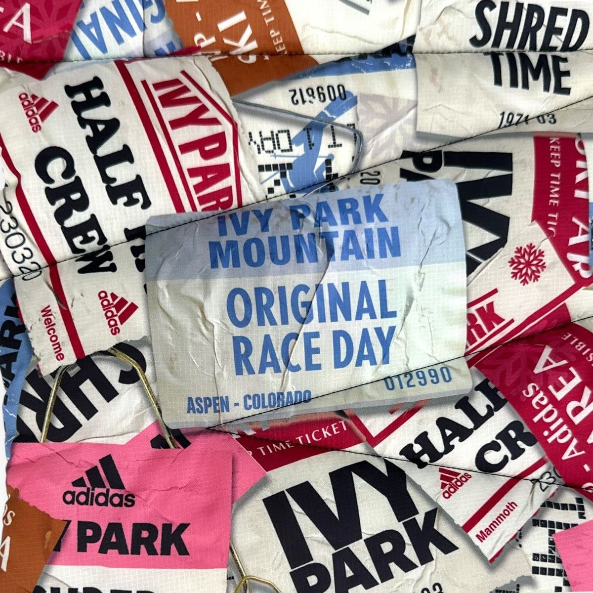 Adidas × Ivy Park NWT Ivy Park White Mixed Print Padded Ski Scarf Size ONE SIZE - 4 Thumbnail