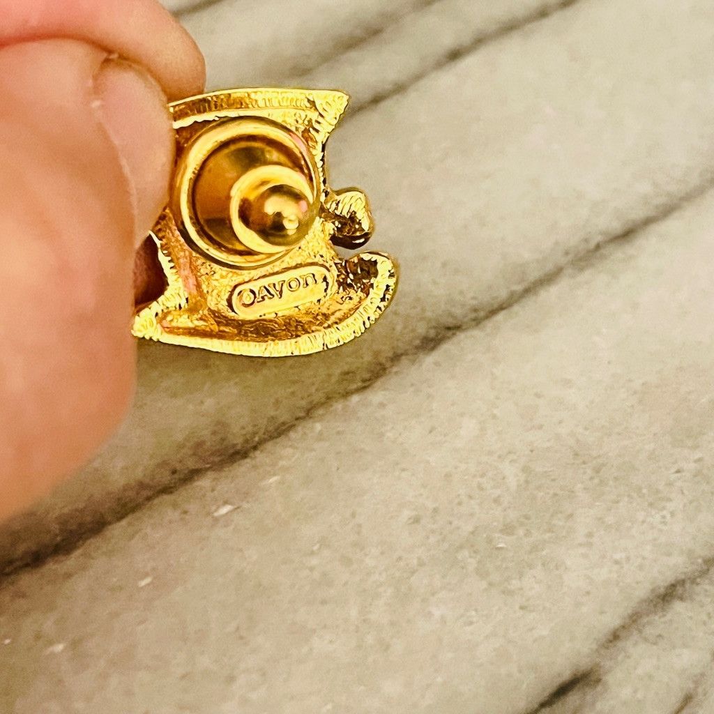 Jewelry Vintage Avon St Patricks Day Hat Pin Gold Toned Metal Size ONE SIZE - 6 Thumbnail