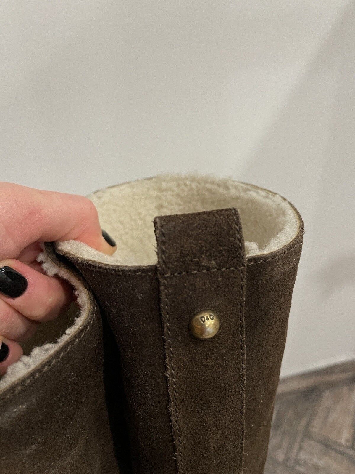 Dolce & Gabbana D&G Dolce & Gabbana High Heel Boots Suede Leather Shearling Size US 7 / IT 37 - 6 Thumbnail