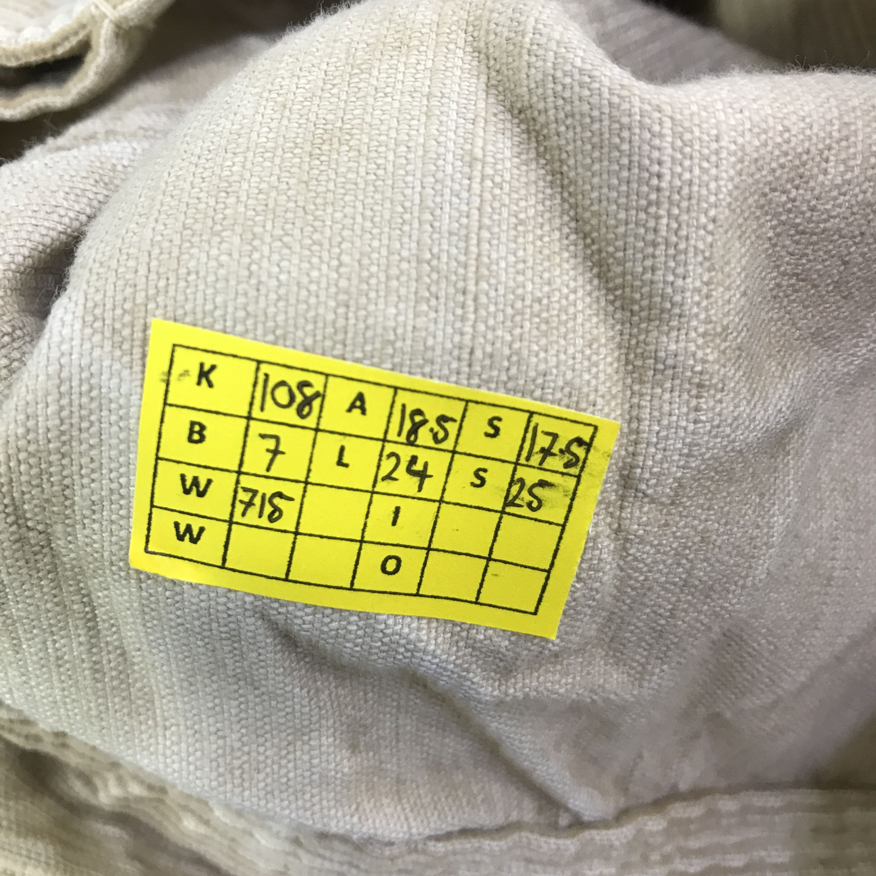 Fashion Victim Vintage victim corduroy jacket K108B7 Size US L / EU 52-54 / 3 - 14 Thumbnail