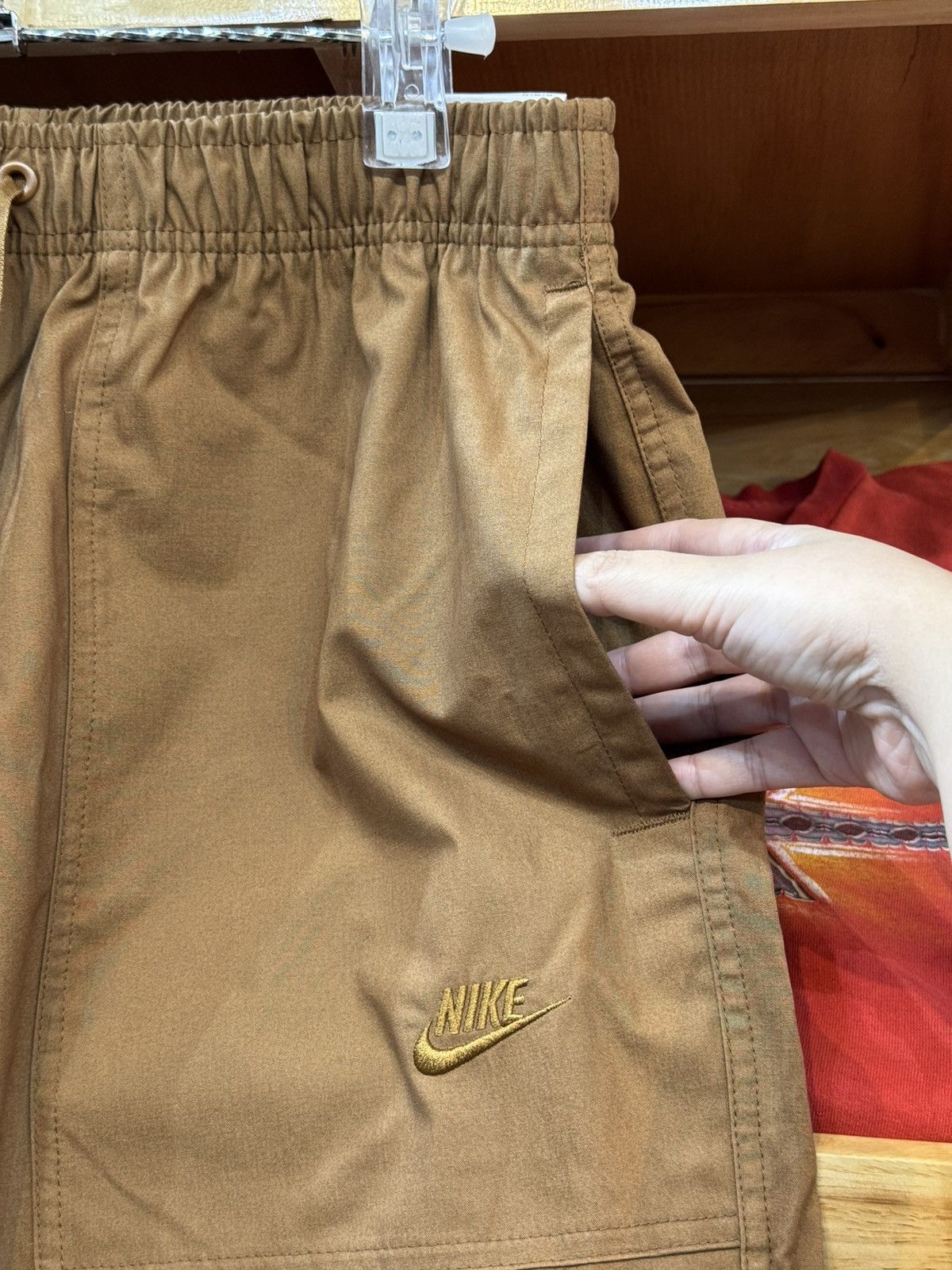Nike Nike Loose Fit Taper Leg Regular Length Pants Size US 30 / EU 46 - 3 Thumbnail