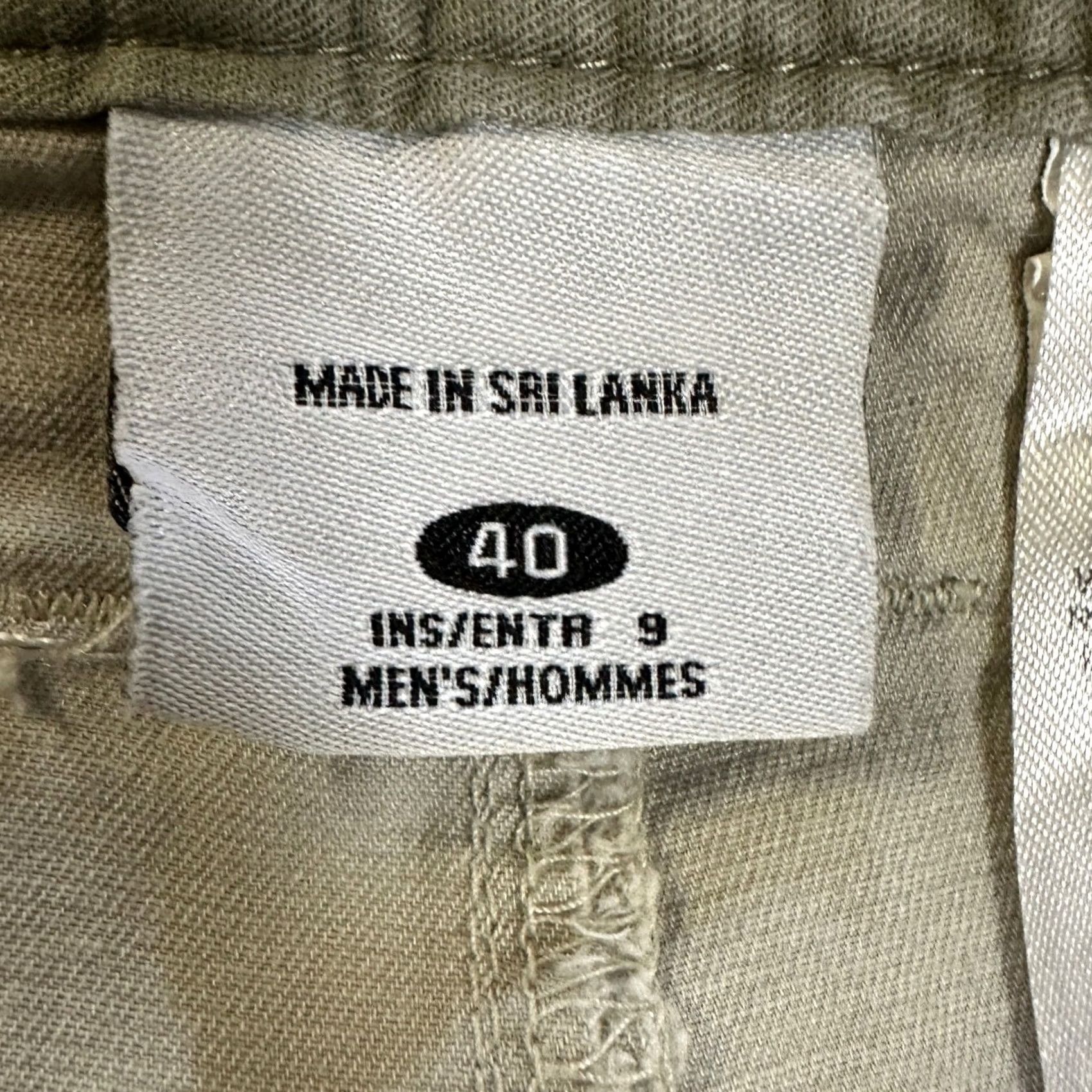 Vintage Columbia Mens Cargo Hiking Shorts 40 Light Grey Flat Front Outdoor Lightweight Casual/Travel Cotton Microfiber Gray Wide Front Pocket Size US 40 / EU 56 - 4 Thumbnail