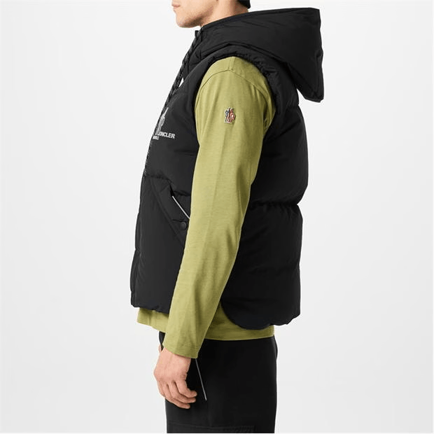 Moncler Baldy Vest Size US L / EU 52-54 / 3 - 6 Thumbnail