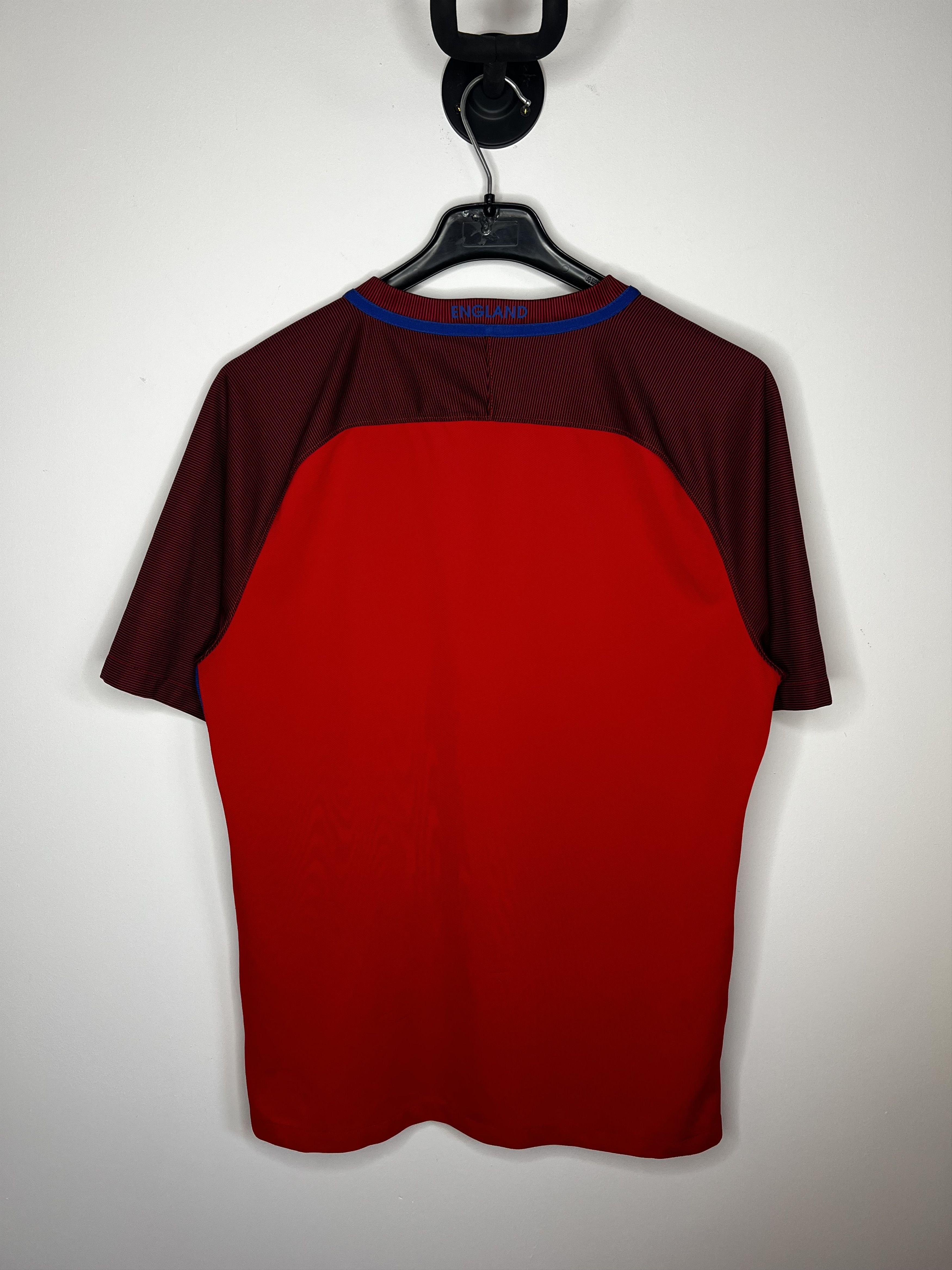 Nike ENGLAND TEAM 2017 2018 AWAY FOOTBALL SHIRT SOCCER JERSEY Size US L / EU 52-54 / 3 - 2 Thumbnail