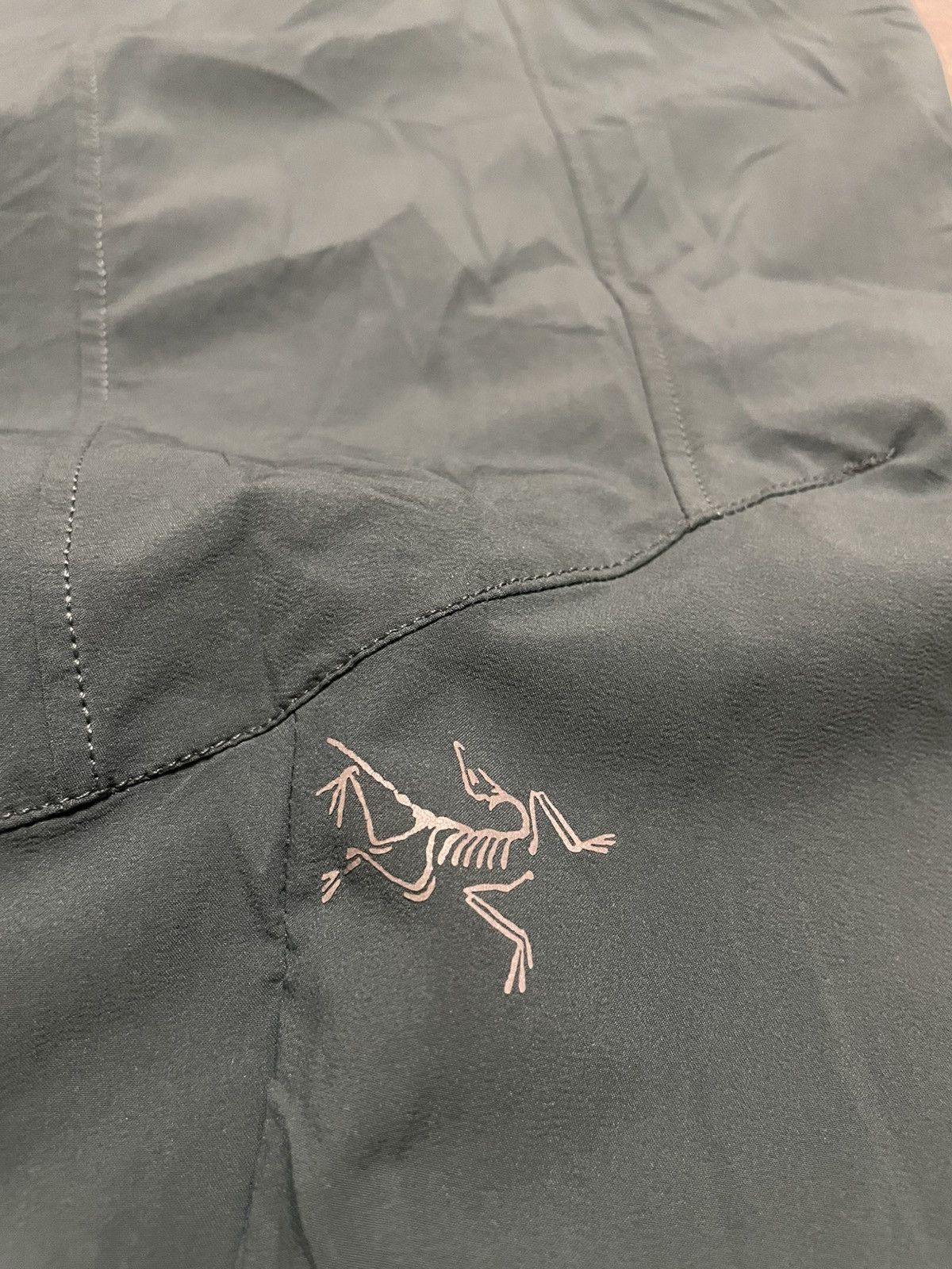 Arc'teryx Arcteryx Cita Nylon Pants Women’s Size 28" / US 6 / IT 42 - 9 Thumbnail