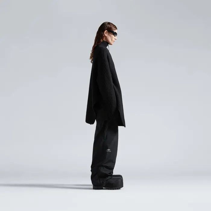 Balenciaga o1s1wg110126 Half Zip High Neck Poncho in Black Size US XS / EU 42 / 0 - 3 Thumbnail