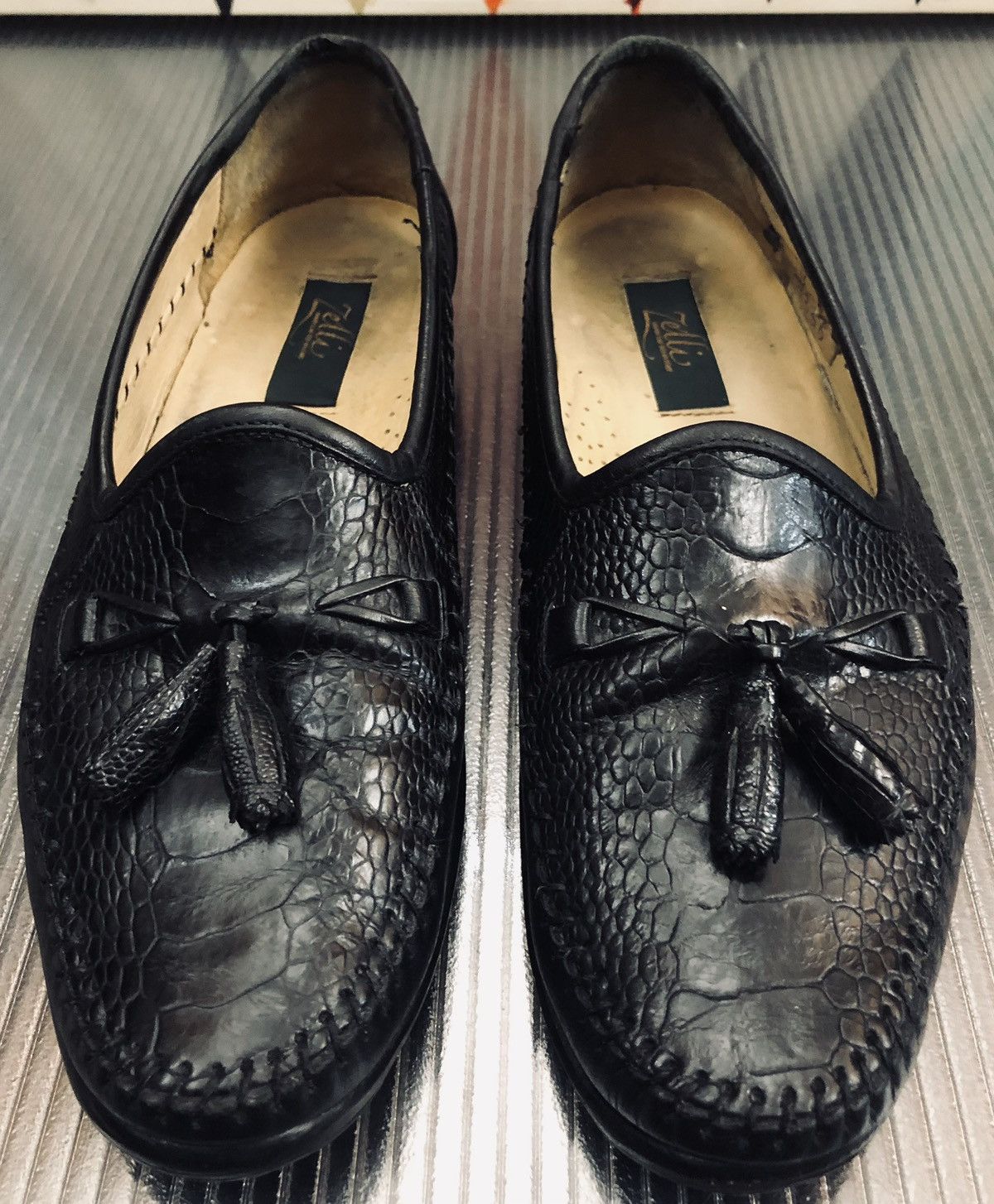 Zelli Roma black ostrich leg tasseled loafer 9.5 M