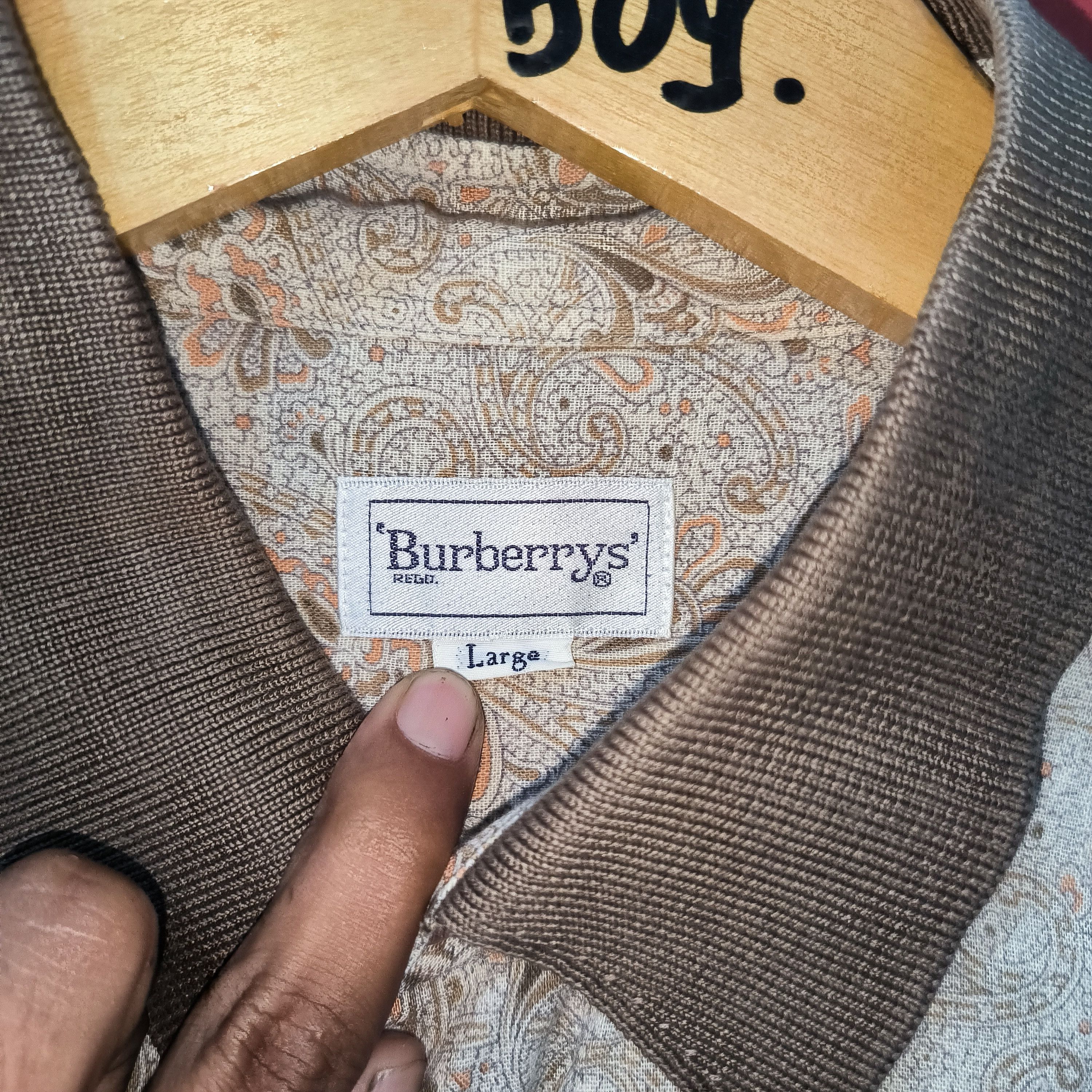 Burberry × Vintage Vintage Burberrys Paisley Bandana Shirts Size US L / EU 52-54 / 3 - 3 Thumbnail