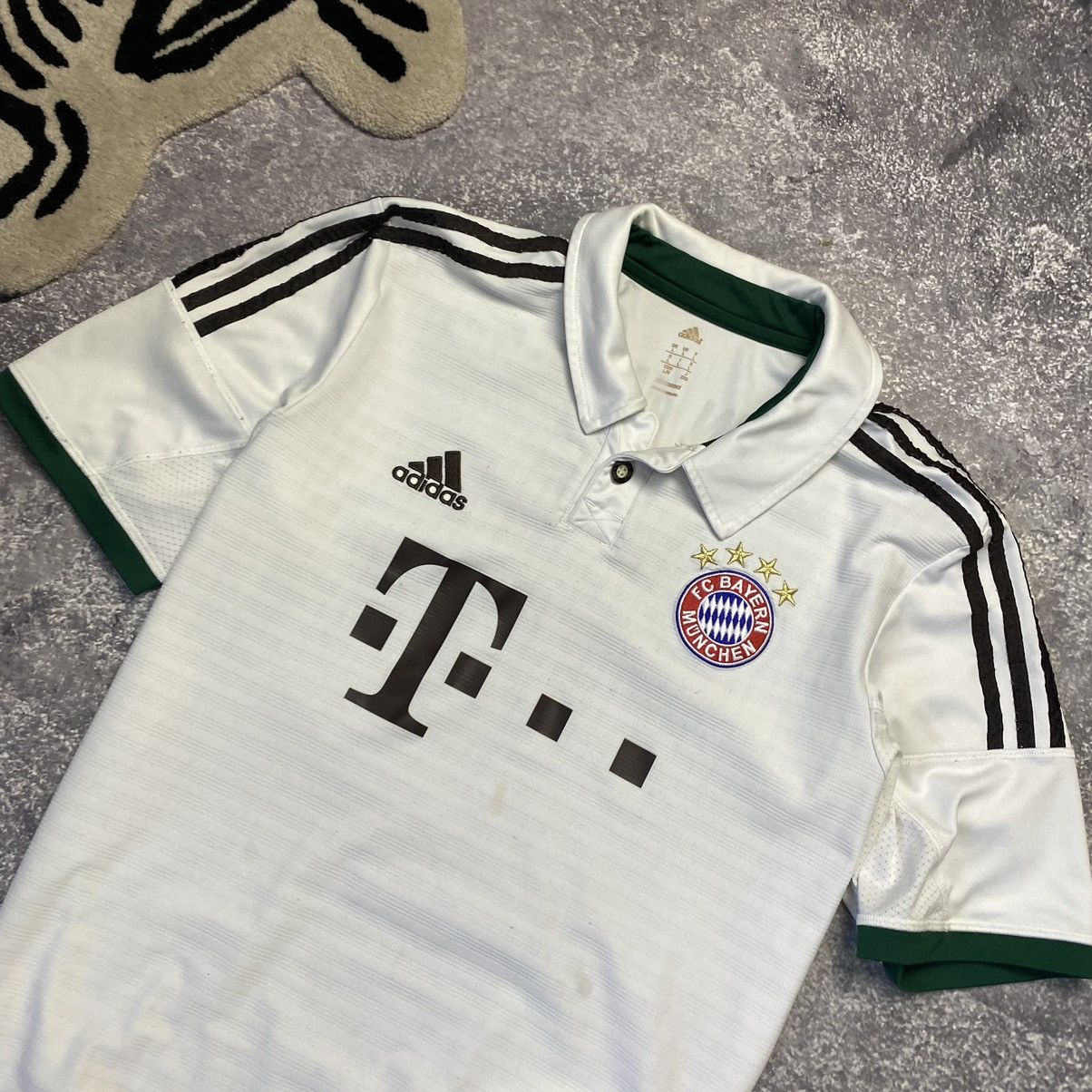 Vintage Vintage Adidas Fc Bayern Munchen 2013 soccer jersey Size US L / EU 52-54 / 3 - 2 Thumbnail
