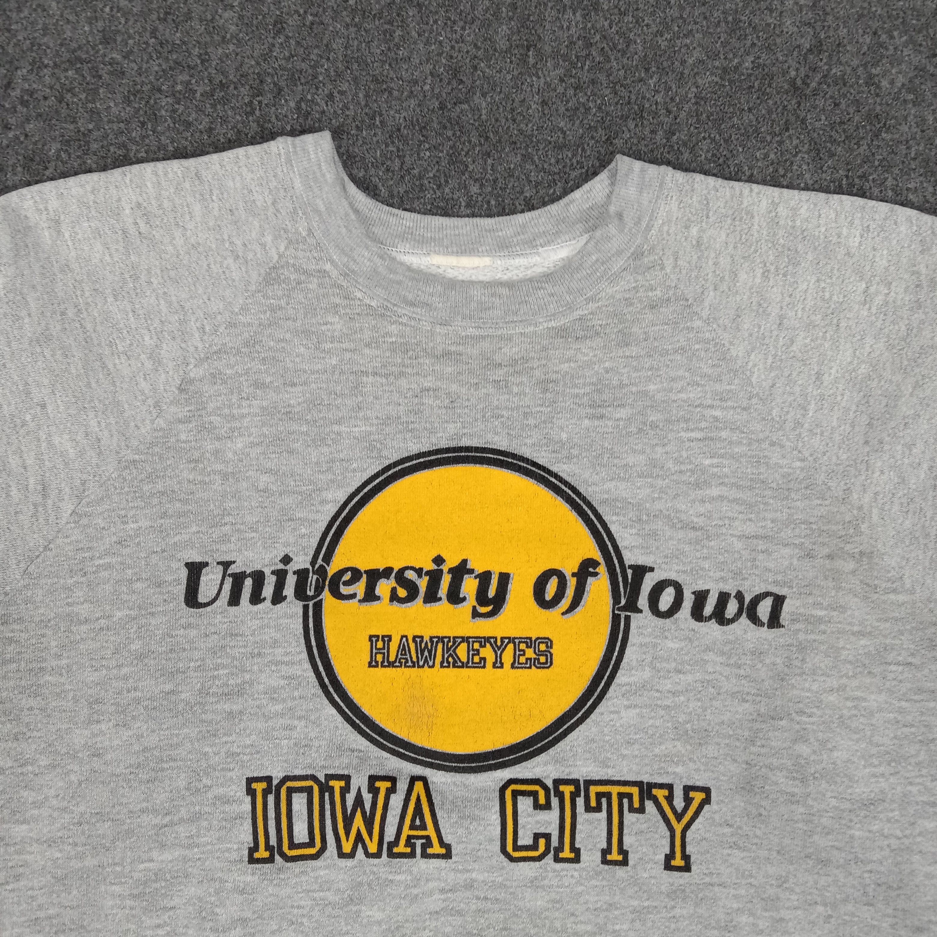 Vintage 90's University Of Iowa Hawkeyes Promo Sweatshirt Size US S / EU 44-46 / 1 - 2 Thumbnail