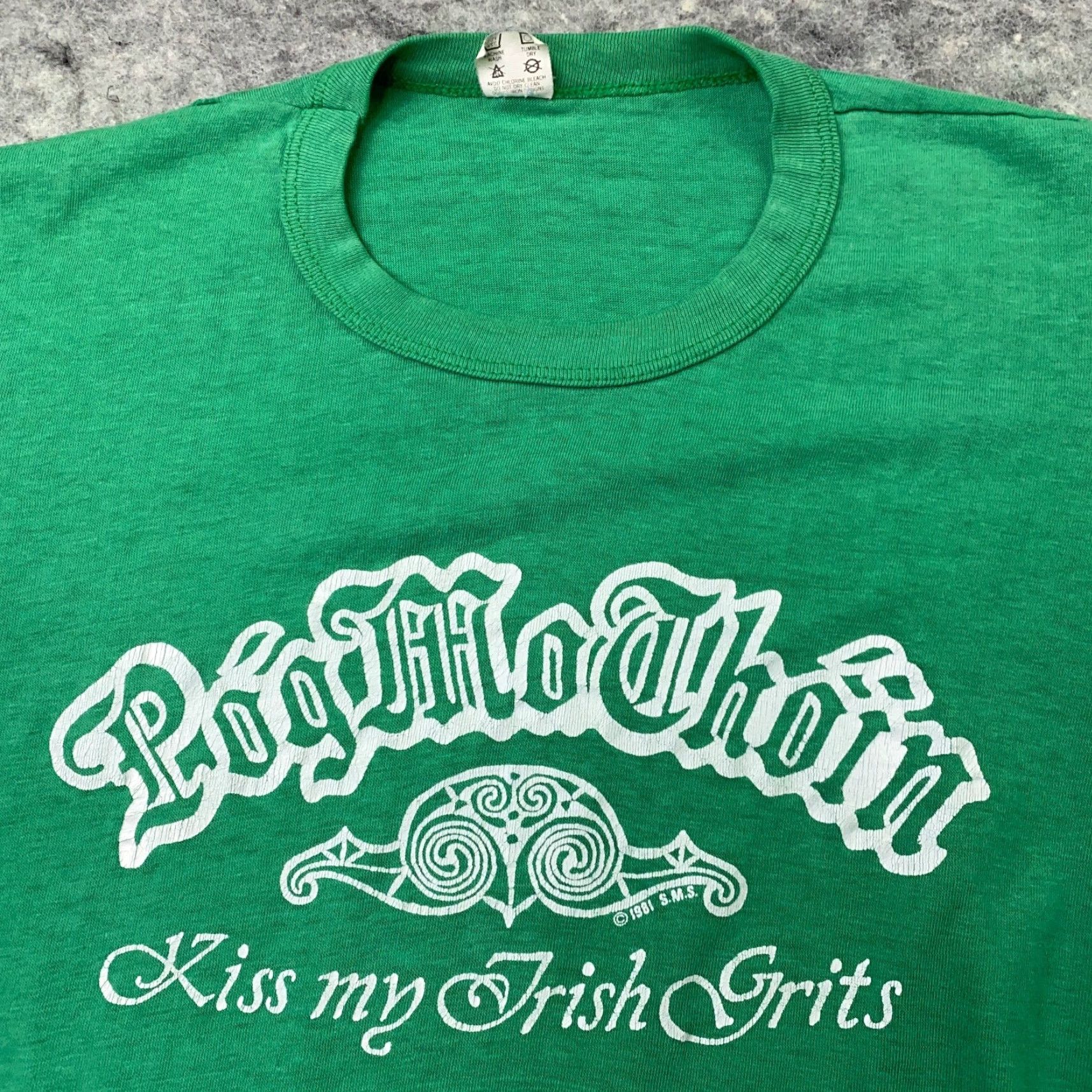 Vintage VINTAGE Advertees Shirt Mens M Green 80s TV Pog Mo Thoin Kiss My Grits Short Sleeve Crew Neck Cotton Polyester Knit T-Shirt Size US M / EU 48-50 / 2 - 2 Thumbnail