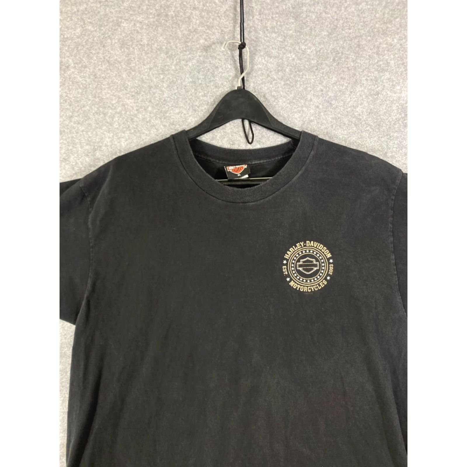 Harley Davidson VINTAGE Harley-Davidson Motorcycle Kuwait 2002 T-Shirt Mens XL Black Short Sleeve Crew Neck Logo VTG Size US XL / EU 56 / 4 - 2 Thumbnail