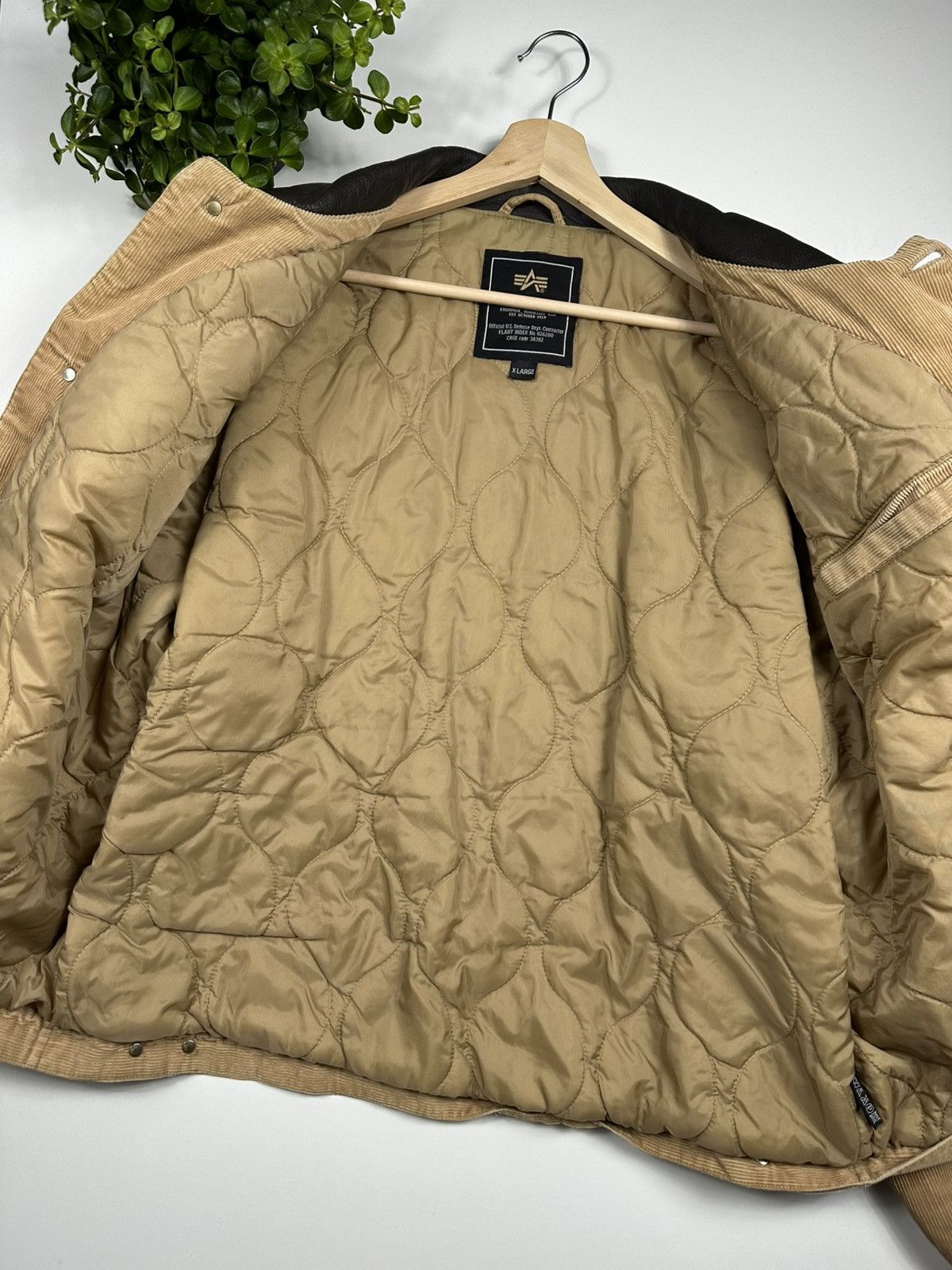 Alpha Industries Vintage Alpha Industries x The Cords MA1 Bomber Jacket Size US XL / EU 56 / 4 - 8 Thumbnail