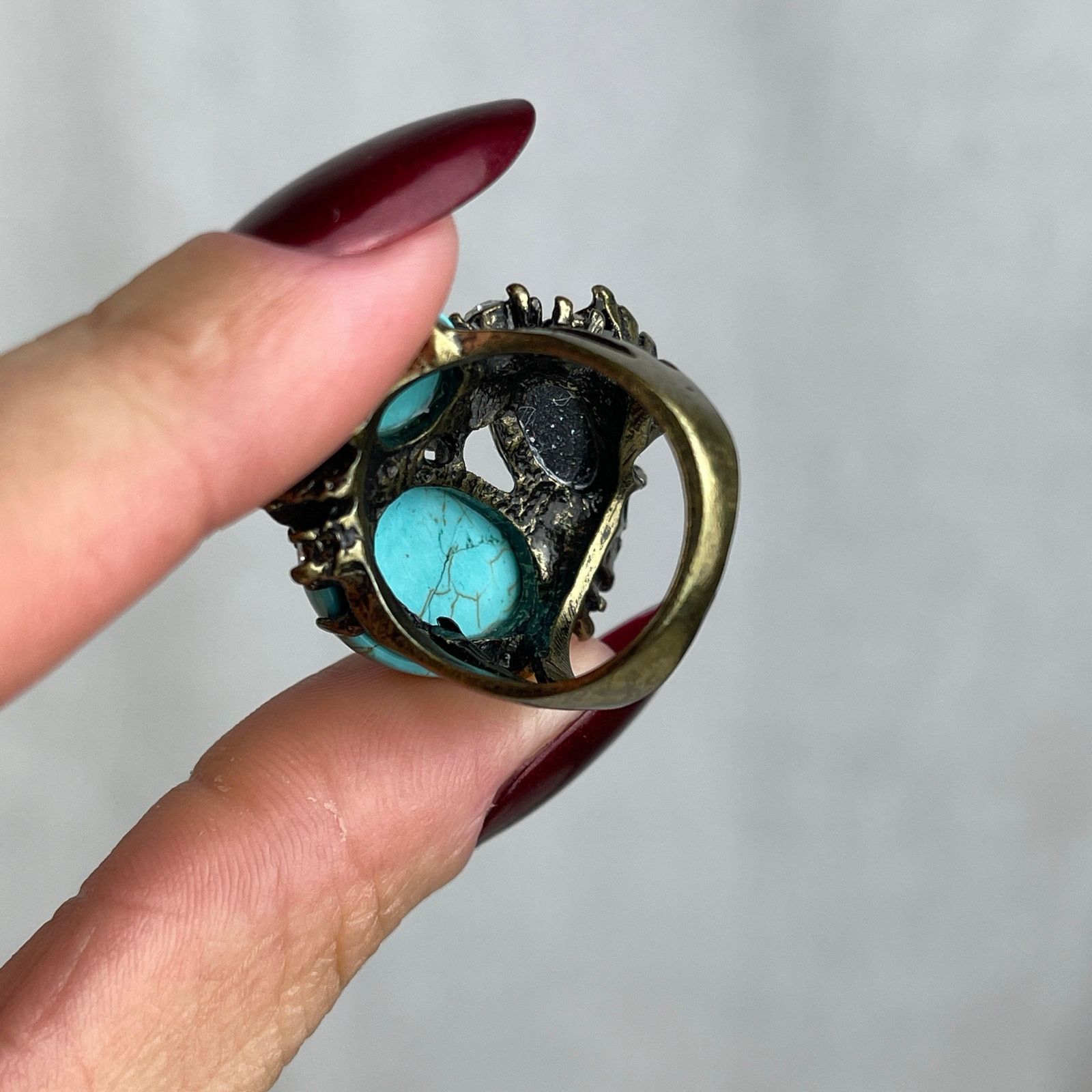 Urban Outfitters VTG Y2K Urban Outfitters Turquoise Howlite Ring Gold 6-6.5 Size ONE SIZE - 22 Thumbnail