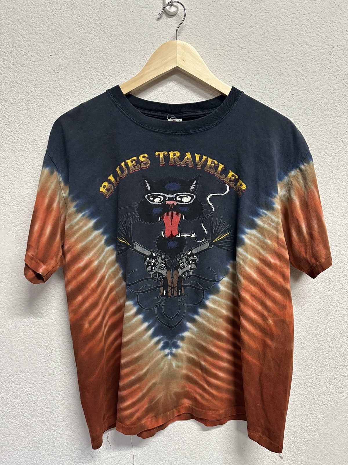 Band Tees Vintage 2005 Blues Traveler Fall Tour T-Shirt Size US M / EU 48-50 / 2 - 1 Thumbnail