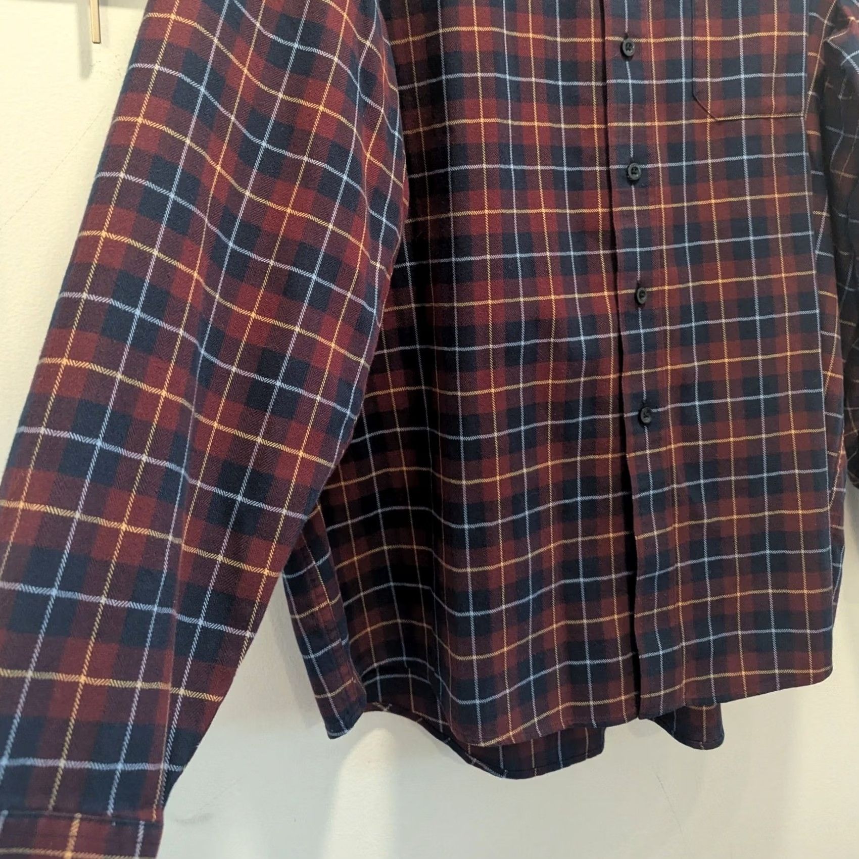 Vintage LLBean Plaid Shirt Mens XL Long Sleeve Button-Down Classic Fit Red/Navy Flannel Button Up Casual Workwear Size US XL / EU 56 / 4 - 4 Thumbnail