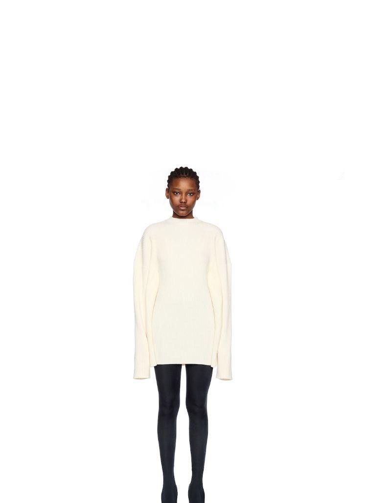 Balenciaga o1tr1nto1025 Semi-Fitted Crewneck Sweater in Ivory Size M / US 6-8 / IT 42-44 - 1 Preview
