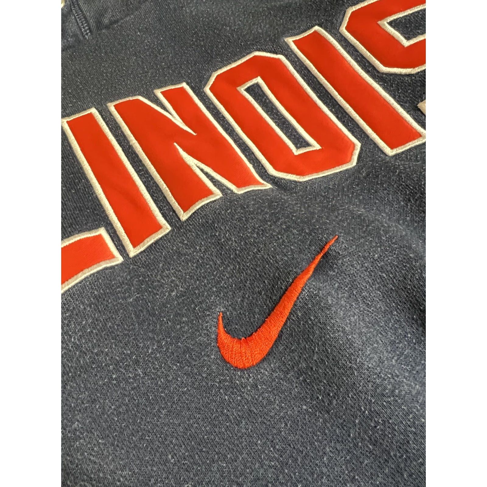 Nike VTG Nike University Hoodie Navy Blue Crew Neck S Small Embroidered Logo Pullover Mens College Sports USA Shirts Size US S / EU 44-46 / 1 - 5 Thumbnail