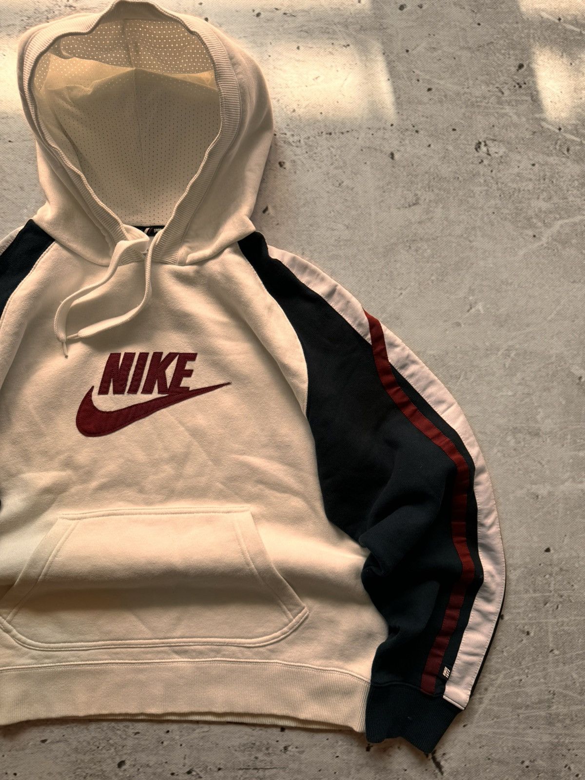 Nike × Vintage NIKE VINTAGE CENTER LOGO OVERSIZE BOXY HOODIE Size US M / EU 48-50 / 2 - 3 Thumbnail