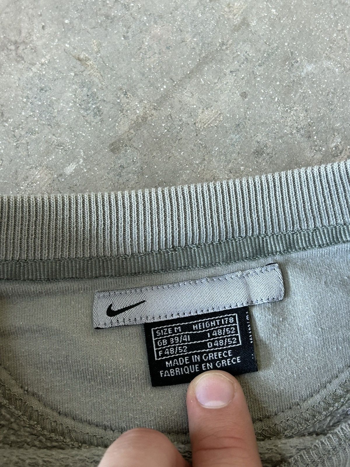 Nike Sweatshirt Nike Vintage Streetwear Casual Style 90s Outdoor Size US M / EU 48-50 / 2 - 5 Thumbnail
