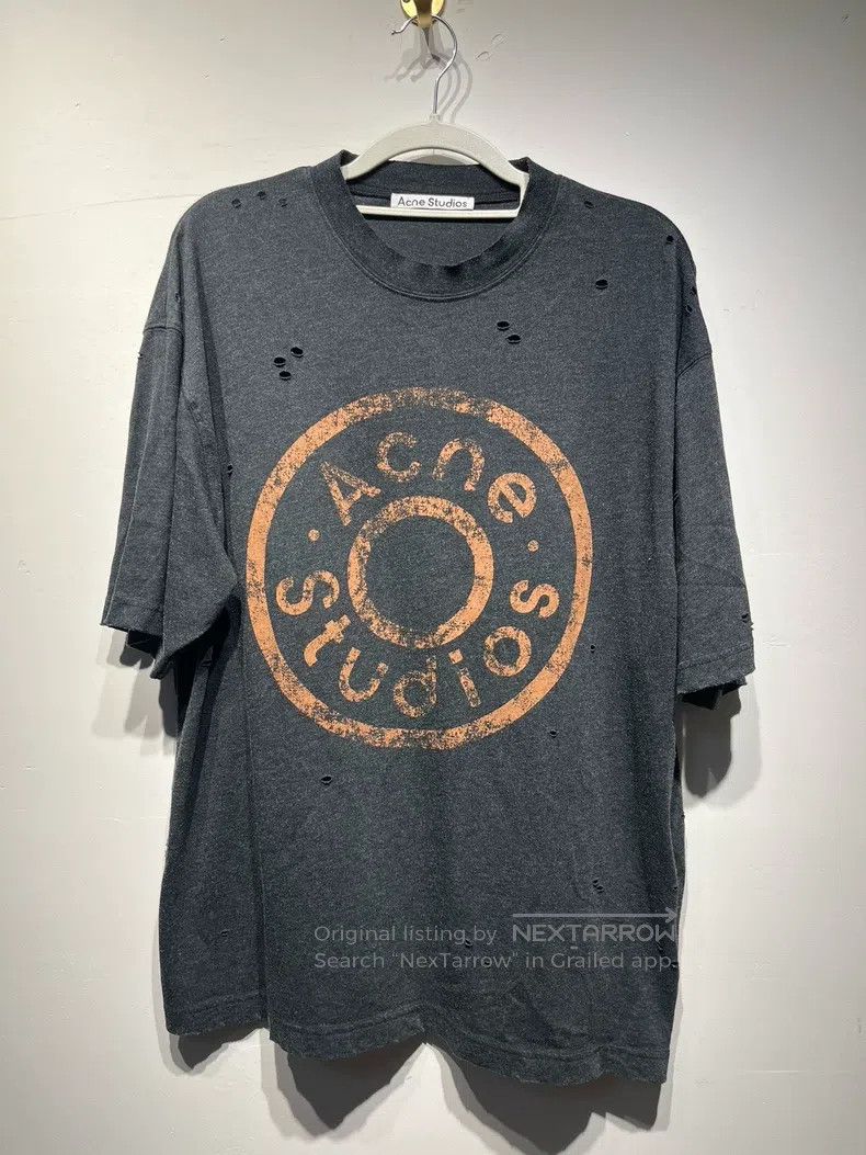 Acne Studios Acne Studios Ripped Design Circular Logo Pattern Short Sle Size US S / EU 44-46 / 1 - 1 Thumbnail