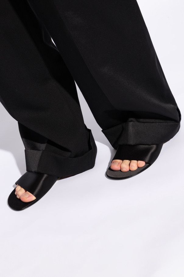 Saint Laurent Paris o1s1wg110426 776915 Carlyle Slides Slippers in Satin Crepe Size US 7 / EU 40 - 2 Thumbnail