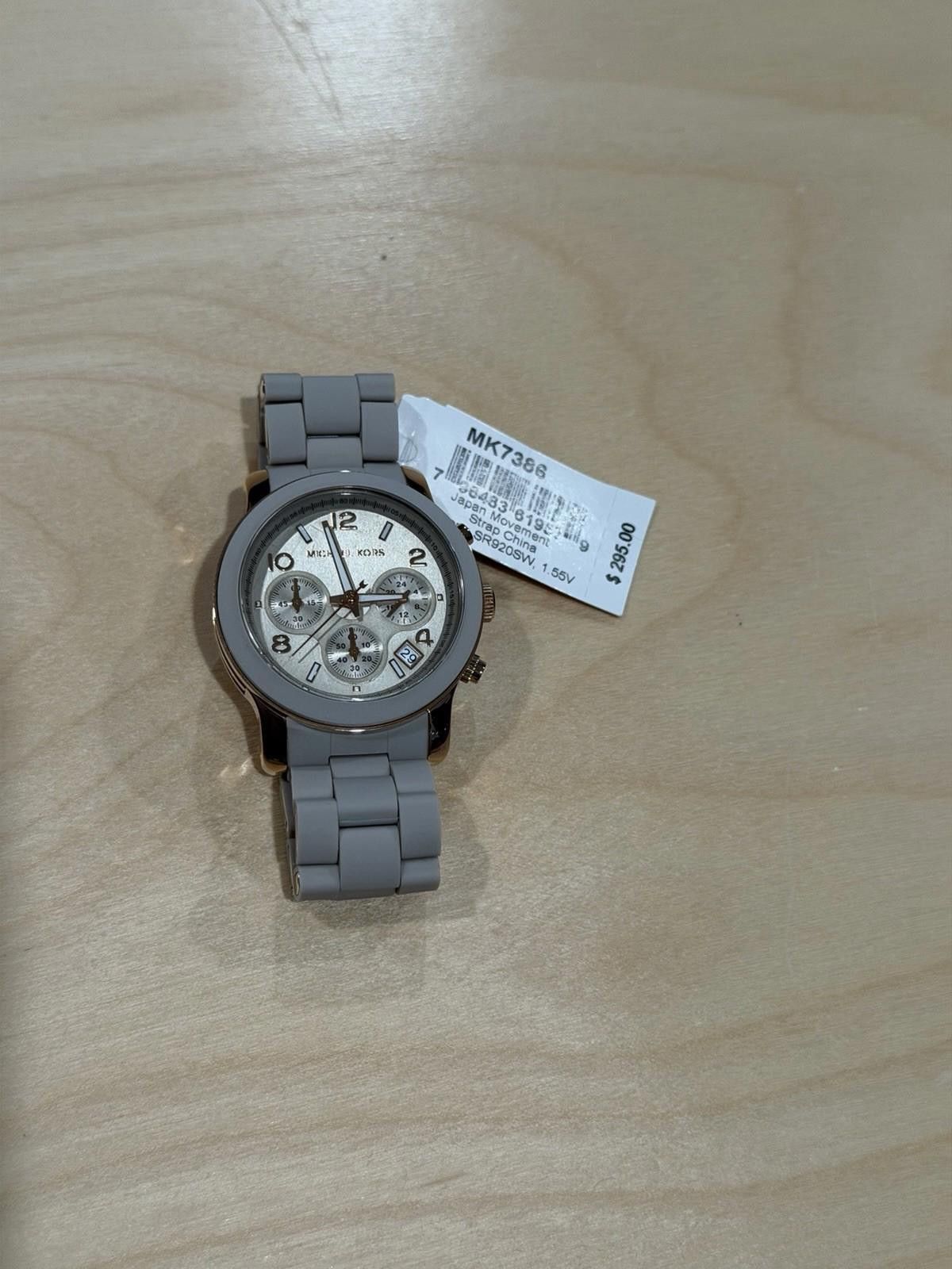 Michael Kors Michael Kors Runway Chronograph Rose Stainless Steel MK7386 Size ONE SIZE - 4 Thumbnail