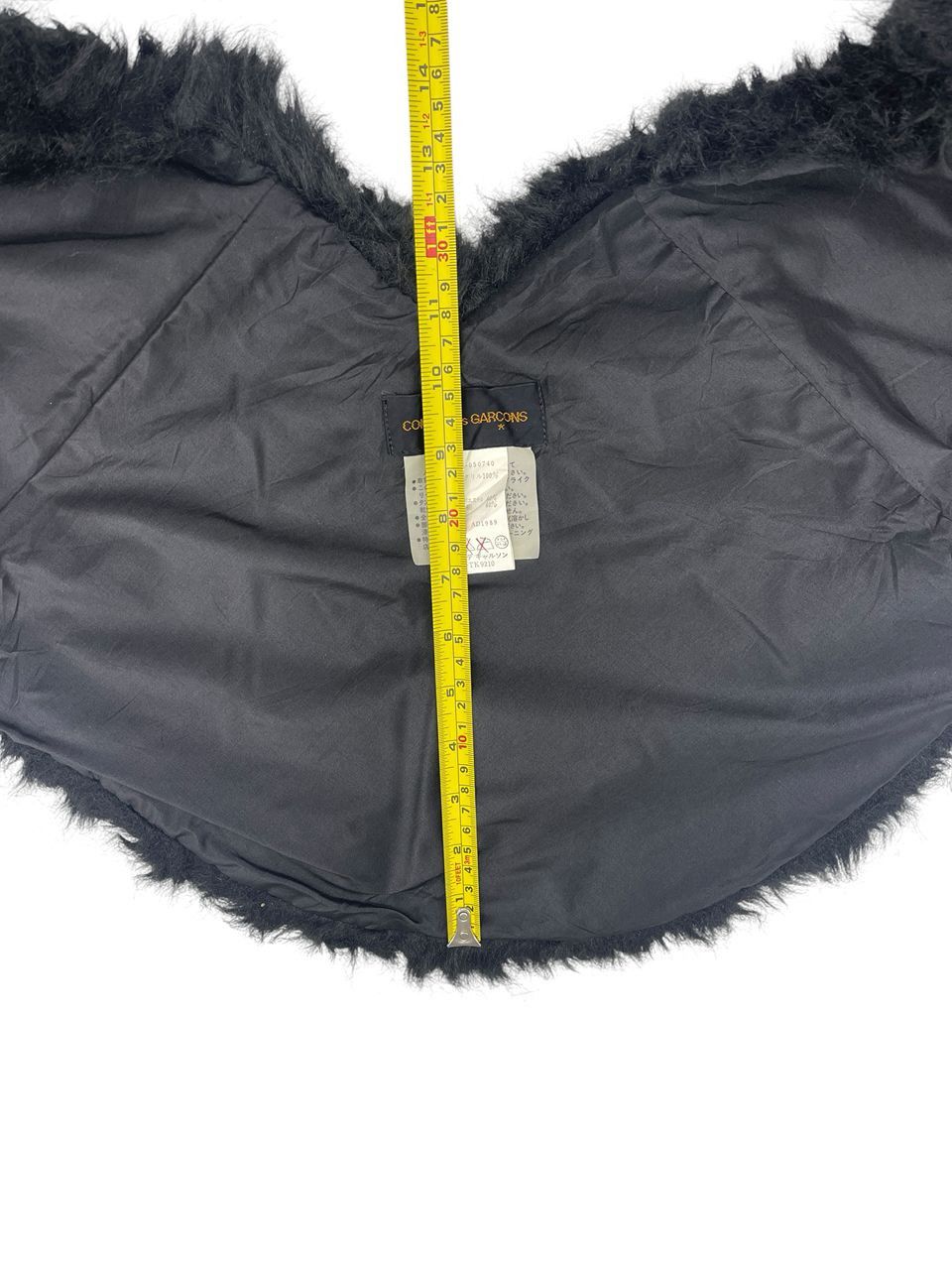 Comme des Garcons Comme des Garçons Faux Fur Cropped Cape Bolero Jacket Black Size ONE SIZE - 14 Thumbnail