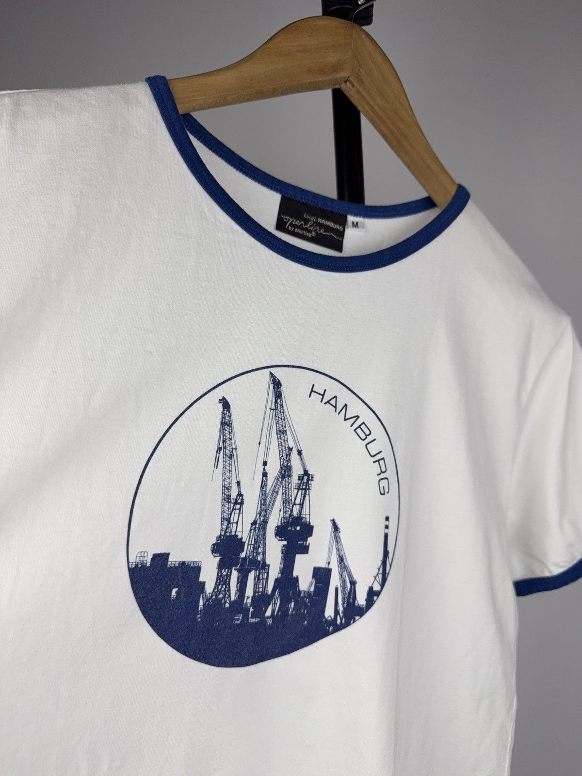 Vintage Vintage 90s Retro Germany Hamburg city T Shirt Size US M / EU 48-50 / 2 - 4 Thumbnail