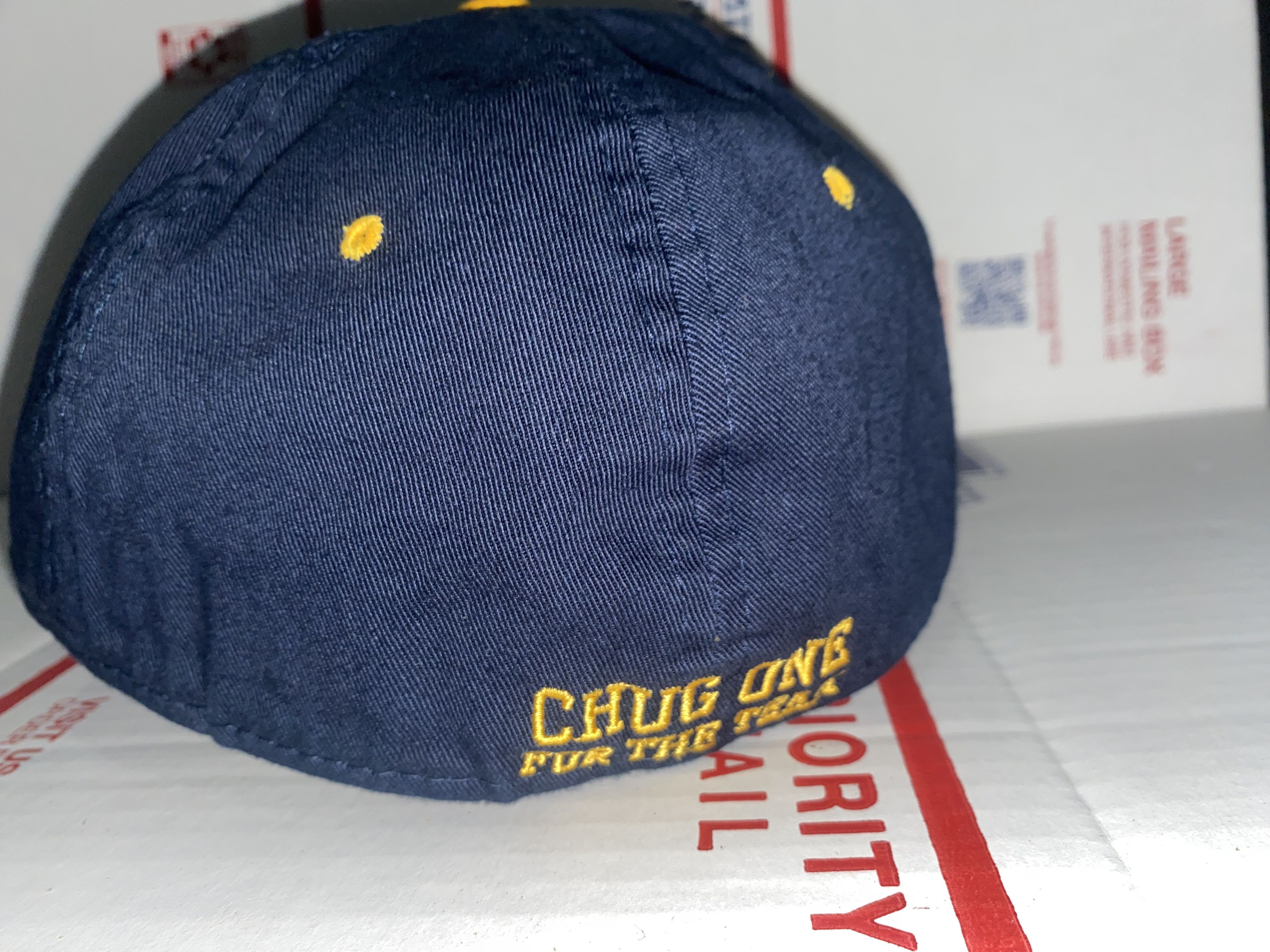 Steve And Barrys Novelty Sportswear Cap L Hat Tailgate Party Chug Beer TEAM ! Size ONE SIZE - 4 Thumbnail