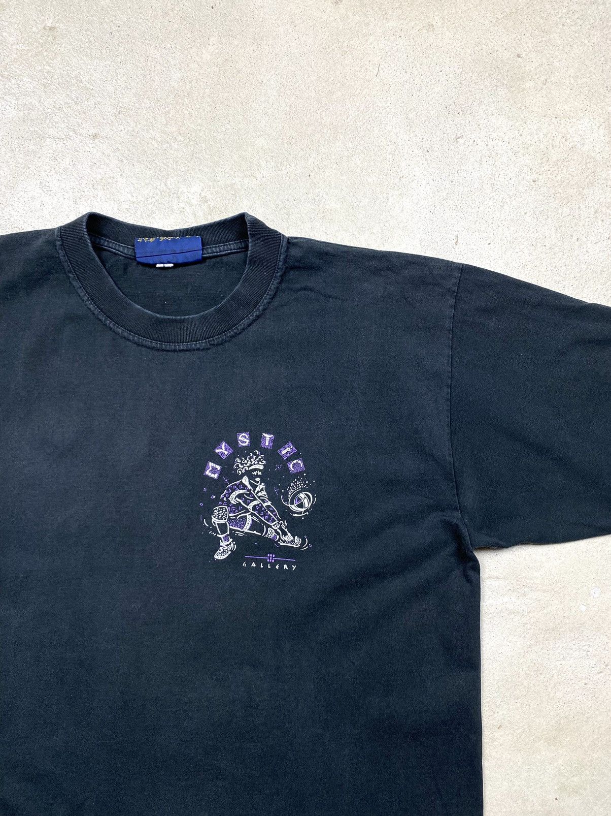 Japanese Brand Rare Vintage 1990’s Mystic Art T Shirt Japanese Size US L / EU 52-54 / 3 - 13 Thumbnail