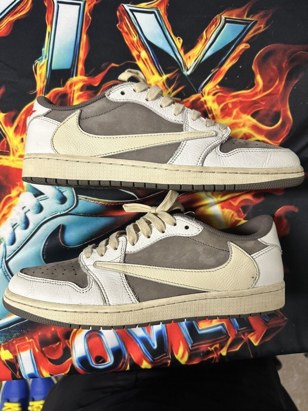 Nike × Travis Scott Travis scott low reverse mocha Size US 10.5 / EU 43-44 - 1 Thumbnail