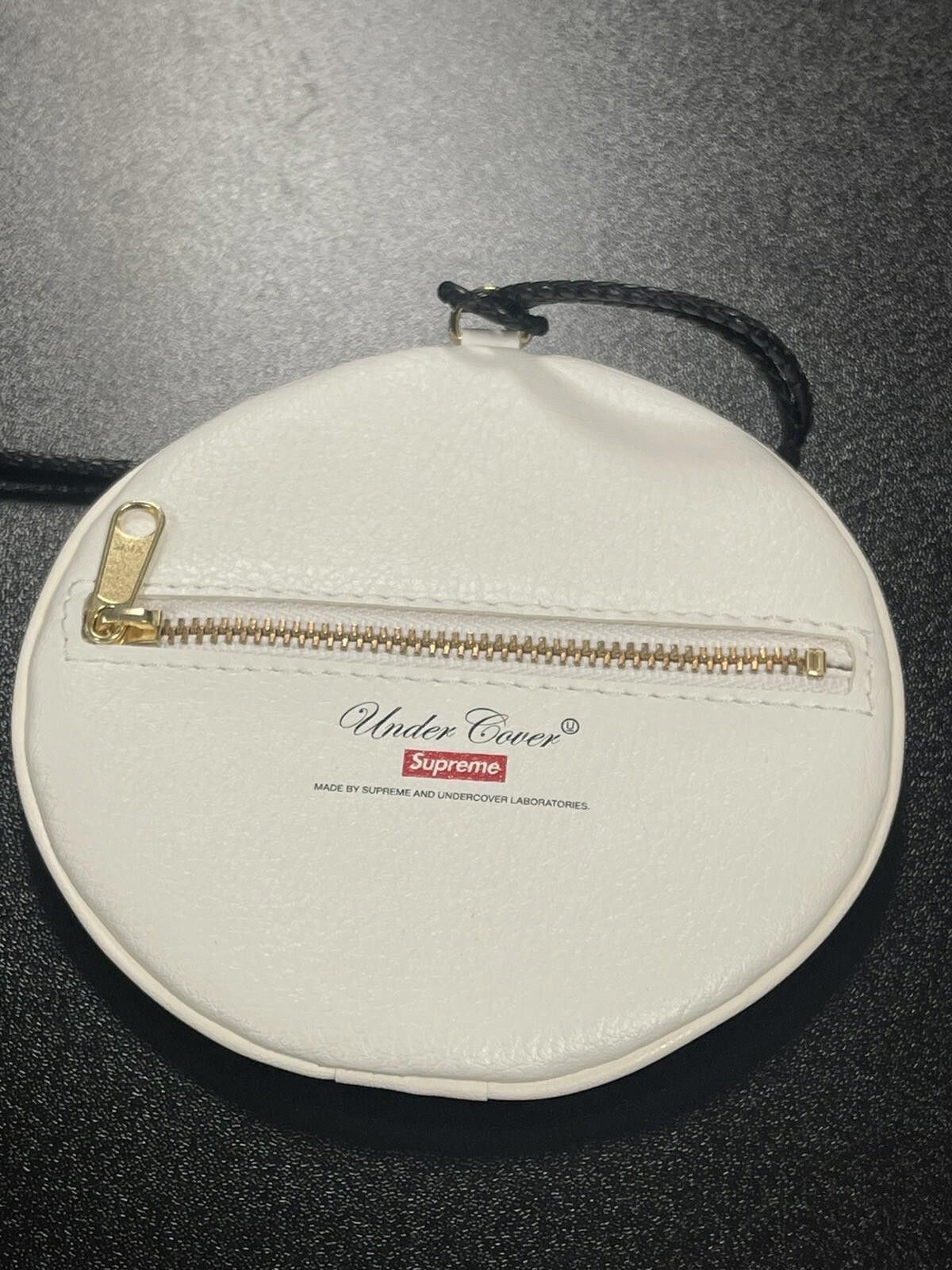 Supreme Supreme UnderCover Public Enemy Medallion Pouch (WHITE) SS18 Size ONE SIZE - 3 Thumbnail