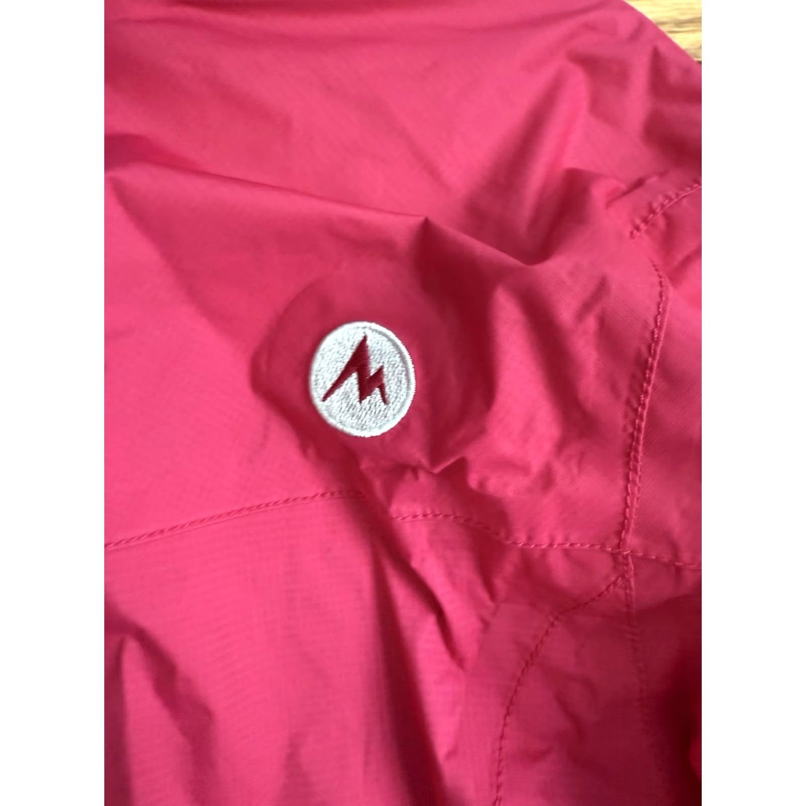 Marmot Womens Marmot Pink Jacket Medium Front Zip Softshell Windbreaker Outdoor Full Zip Ready for Spring Winter Fall Outdoor Sports Mens Womens Girls Boys Size M / US 6-8 / IT 42-44 - 3 Thumbnail
