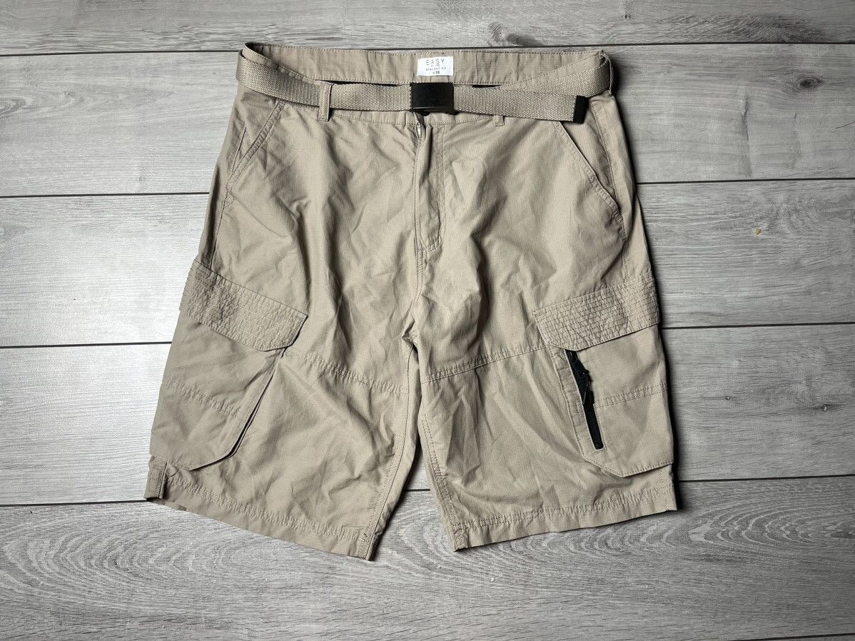 Japanese Brand Easy shorts cargo pockets Japanese belt size 36 fact Size US 36 / EU 52 - 1 Thumbnail