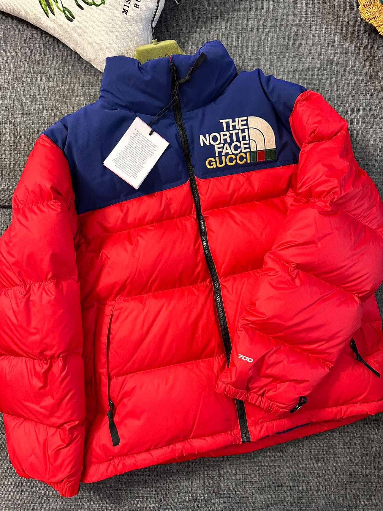 Gucci DSWT! GUCCI X THE NORTH FACE JACKET NUPTSE 700 Size US S / EU 44-46 / 1 - 1 Thumbnail