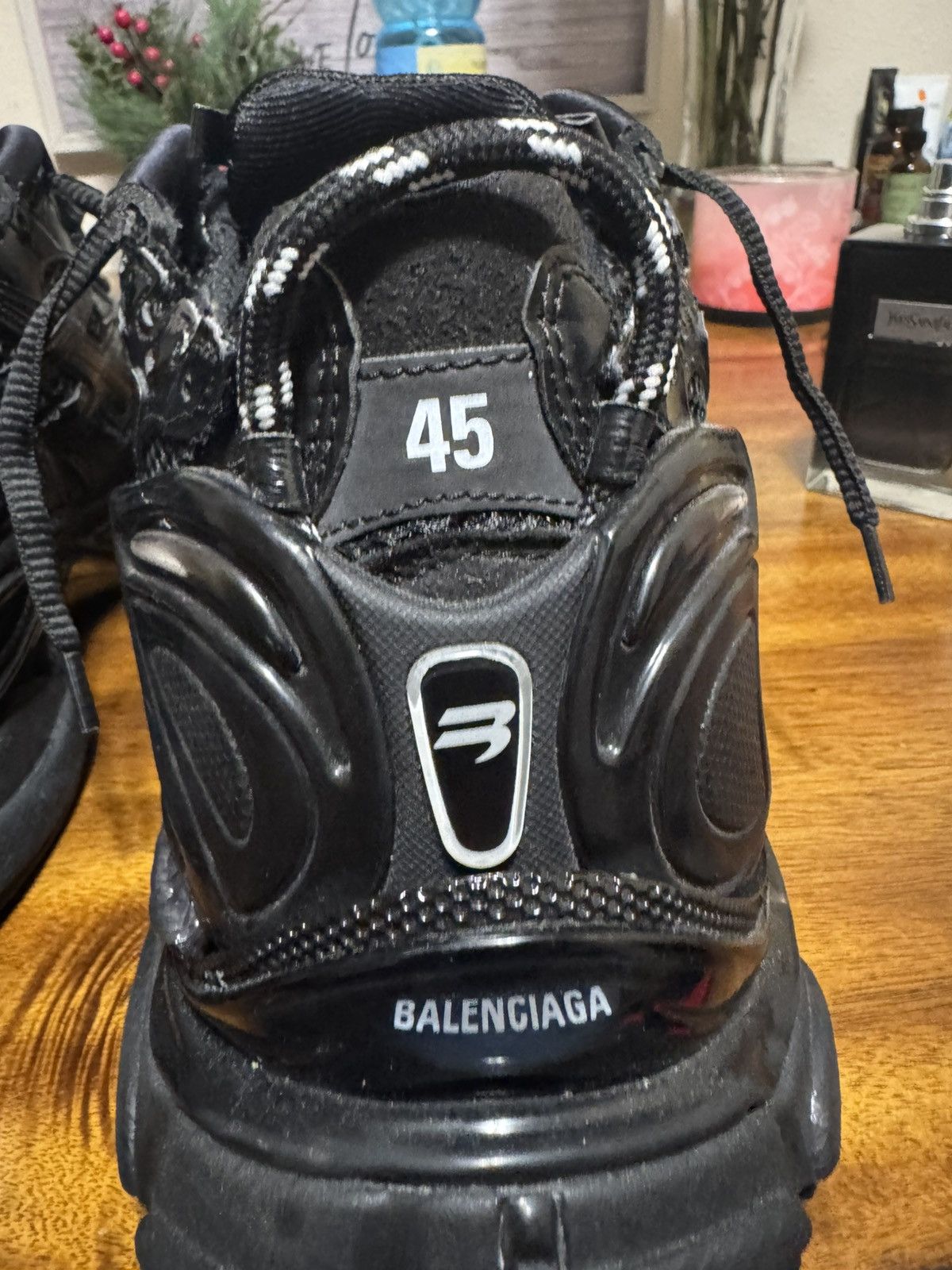 Balenciaga Balenciaga Runners Size US 12 / EU 45 - 20 Thumbnail