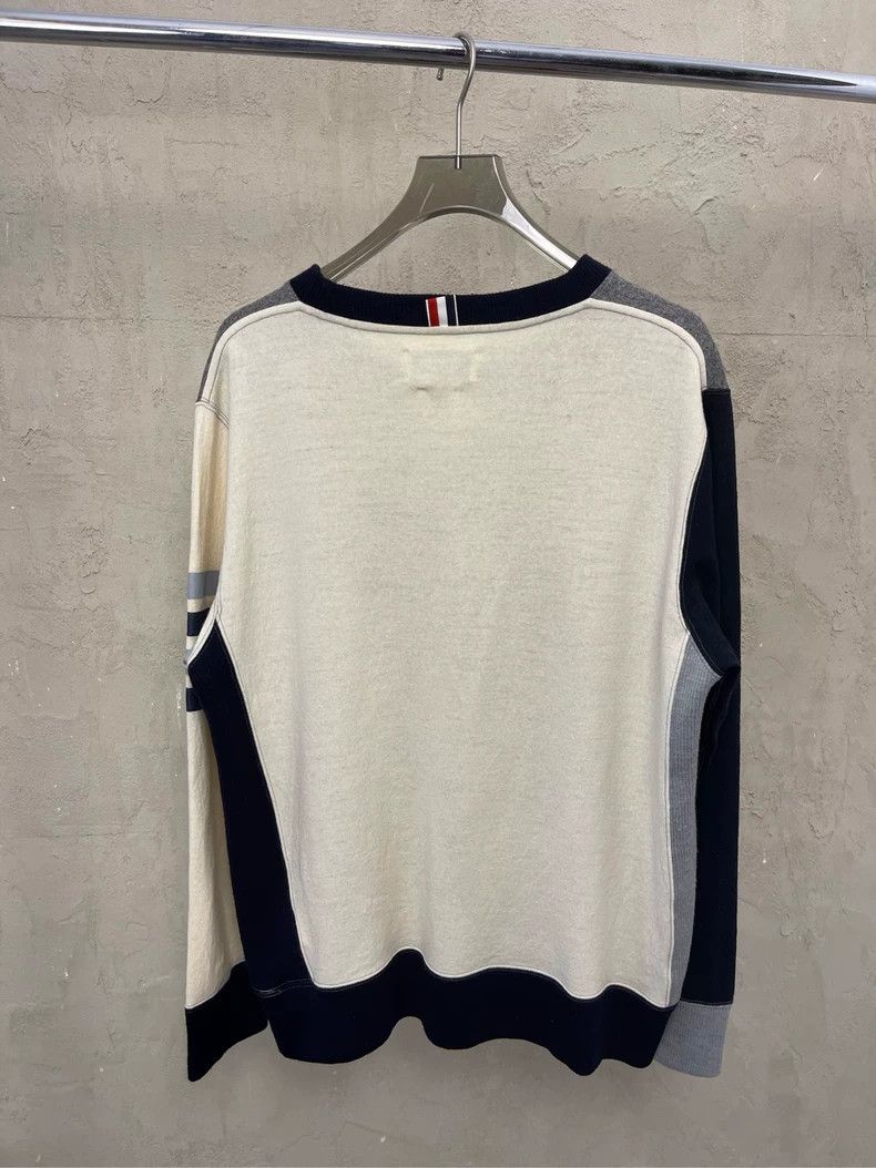 Thom Browne Thom browne Gray beige color block four-striped wool round- Size US XL / EU 56 / 4 - 2 Thumbnail