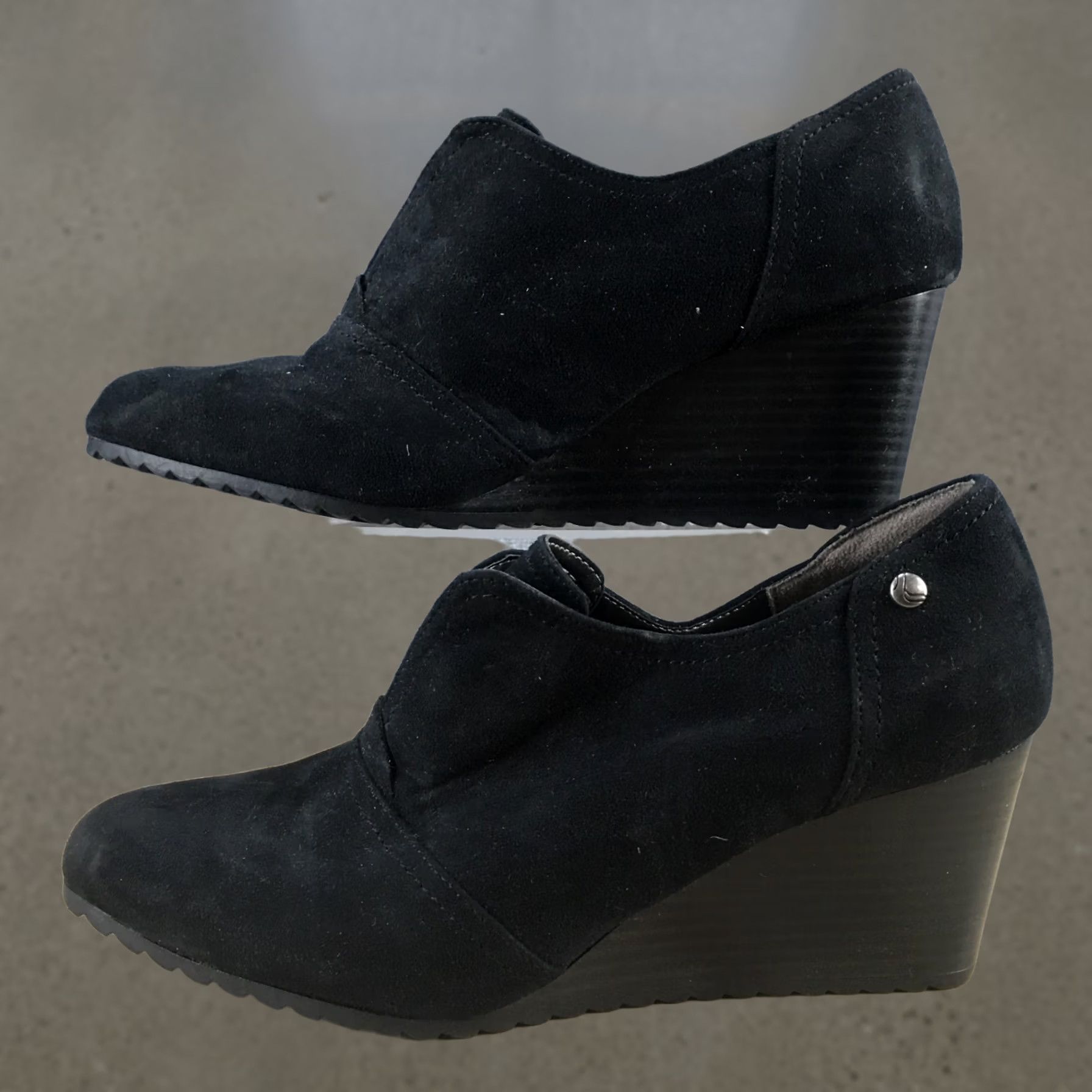 Vintage Lifestride Ankle Boots Womens 9M Black Suede Wedge Heel Casual Bootie Shoes Size US 9 / IT 39 - 1 Thumbnail
