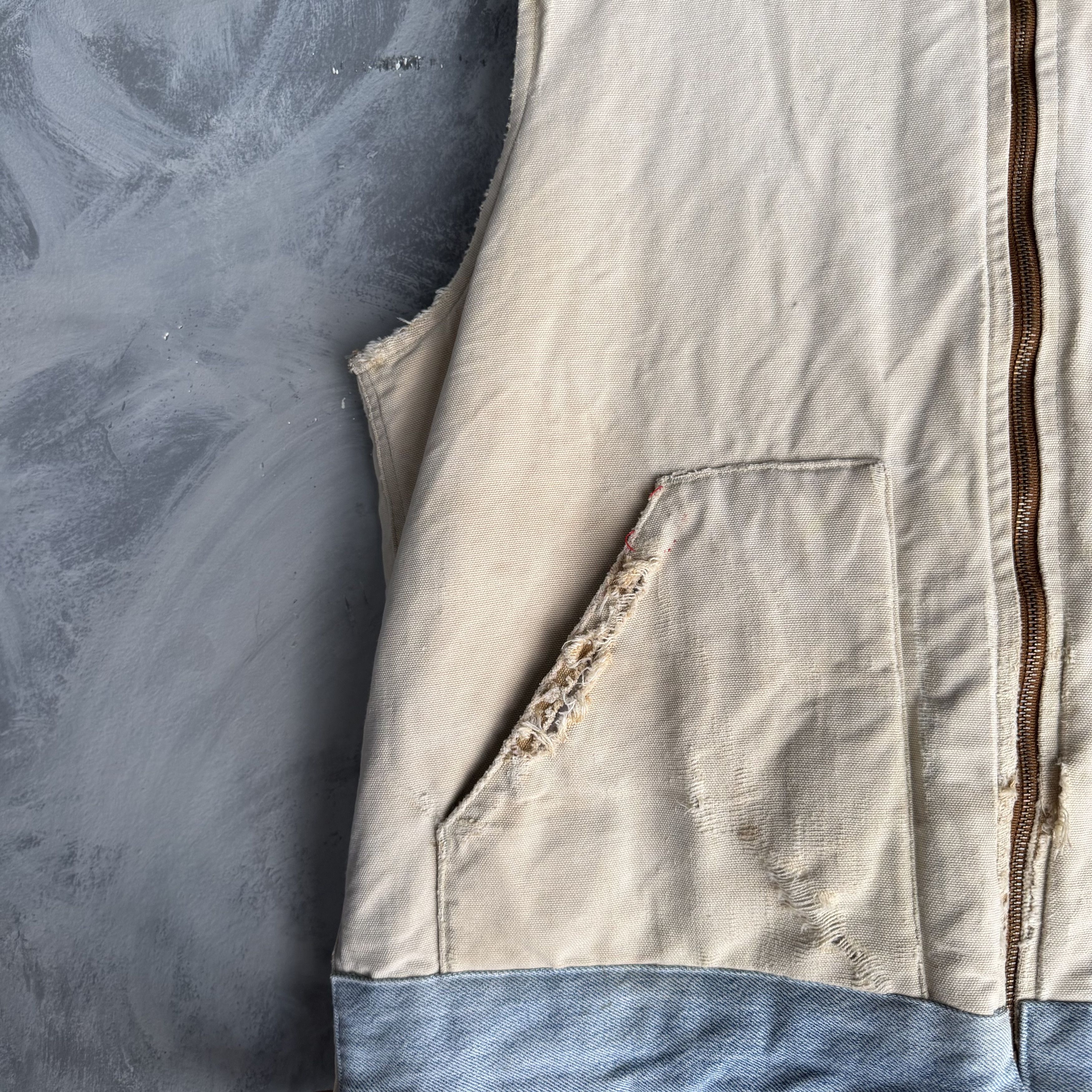 Carhartt Vtg Carhartt Vest Mens Thrashed Distressed Faded Destroyed Size US XL / EU 56 / 4 - 4 Thumbnail