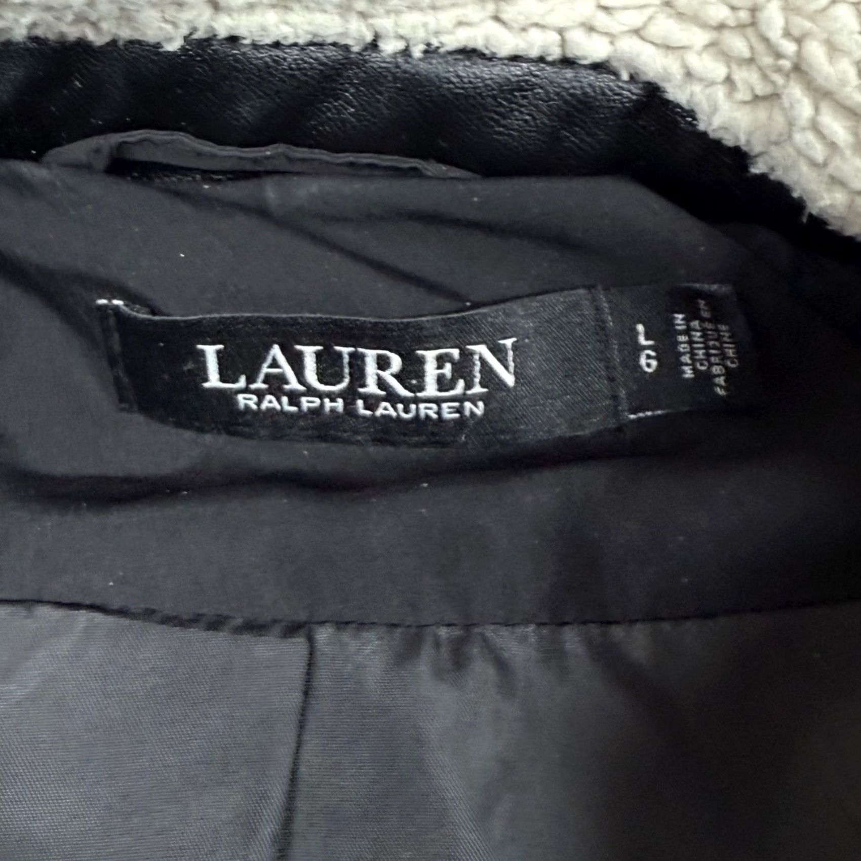 Ralph Lauren VINTAGE? No — Lauren Ralph Lauren Quilted Coat Hooded Faux Fur Trim Snap Front Black Womens Size 6 Regular Size M / US 6-8 / IT 42-44 - 3 Thumbnail