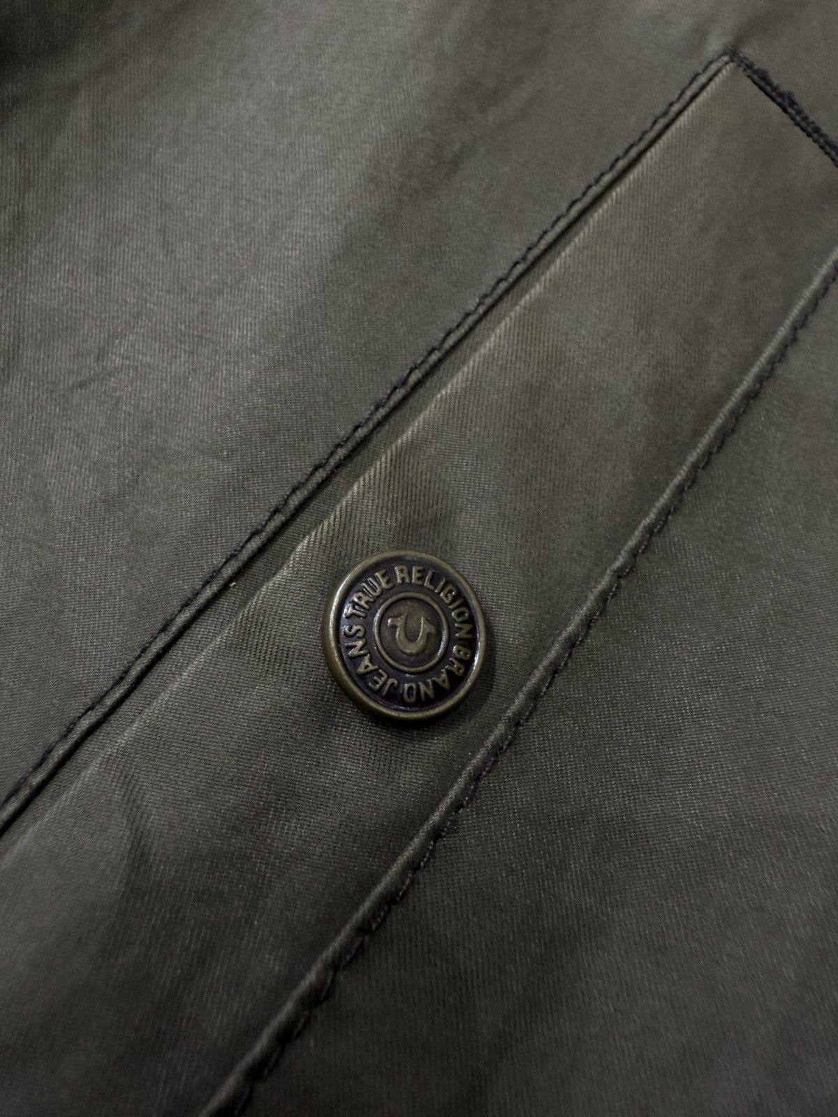 True Religion 90’s TRUE RELIGION RARE BACKCENTRAL LOGOVINTAGE RETRO JACKET Size US L / EU 52-54 / 3 - 5 Thumbnail