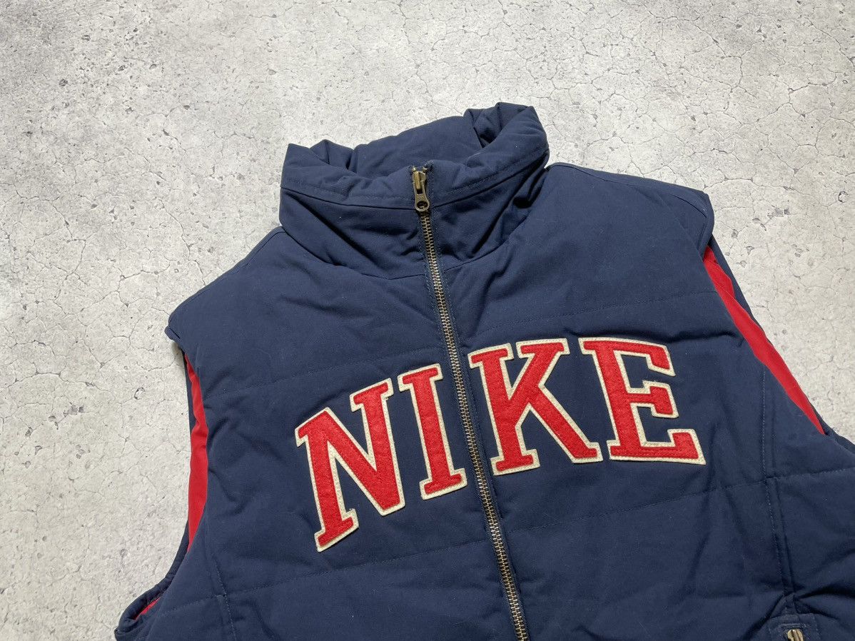 Nike Vintage Nike Down Puffer Big Logo Swoosh Vest Y2K Hype Rare Size US S / EU 44-46 / 1 - 4 Thumbnail