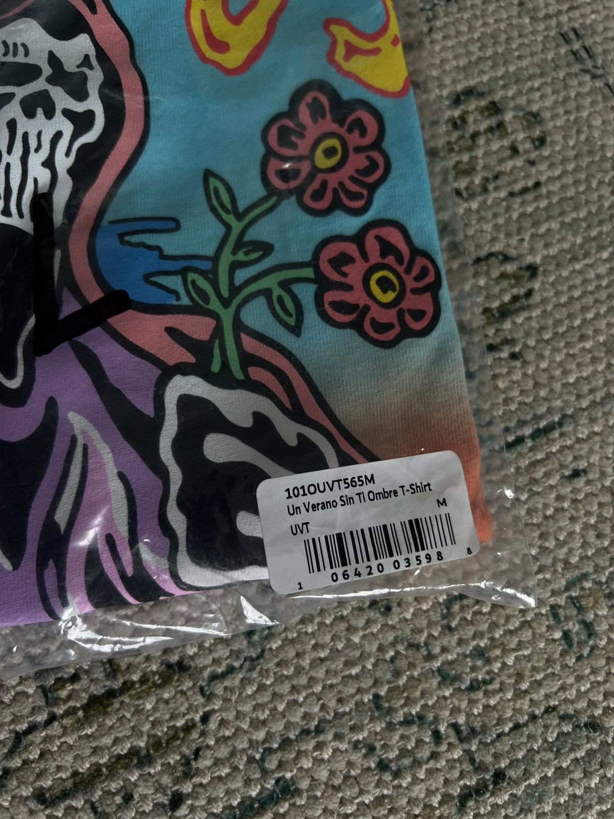 Warren Lotas Un Verano Sin Ti Ombre T-Shirt Size US M / EU 48-50 / 2 - 3 Thumbnail
