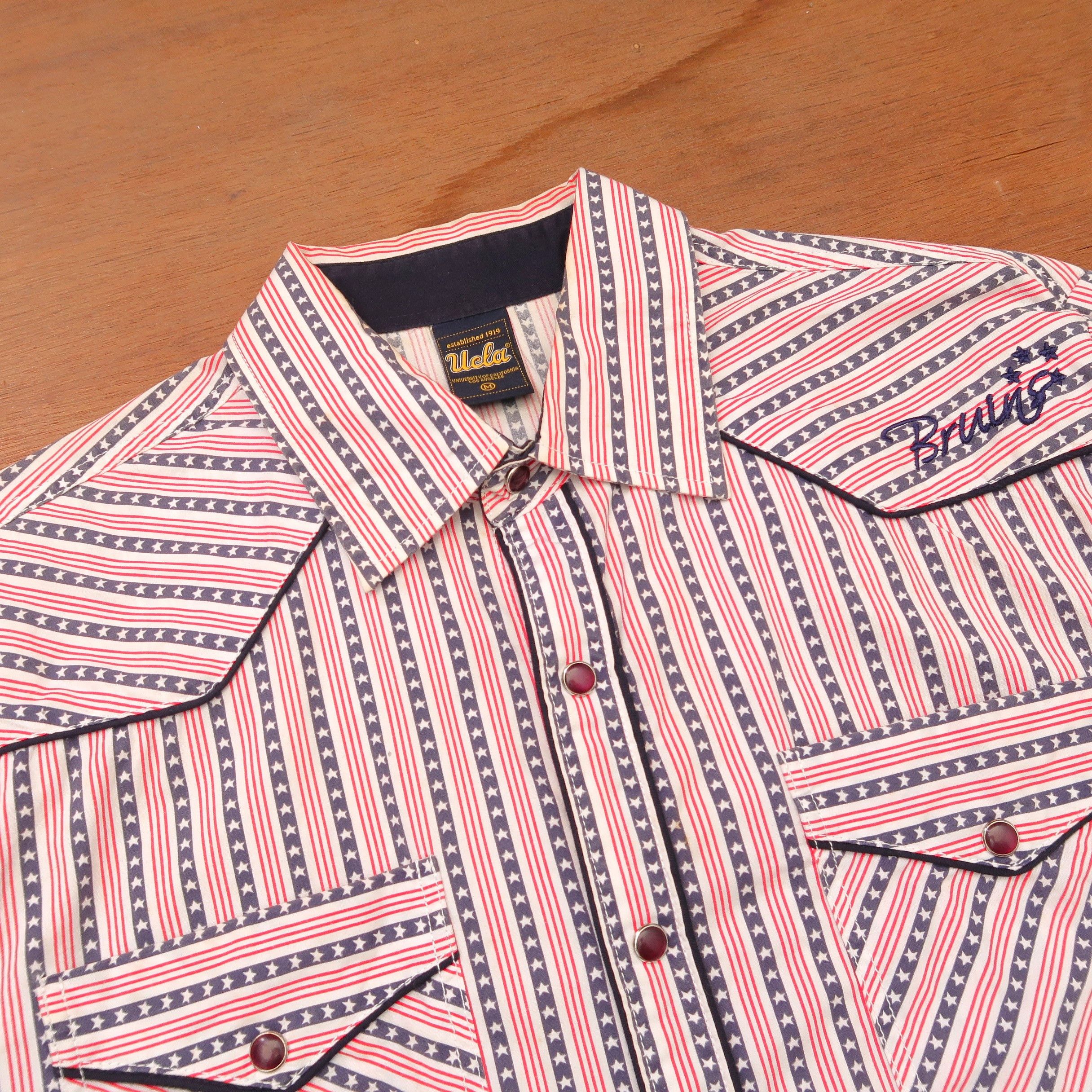 Japanese Brand 1990s UCLA Bruins American Flag Western Shirt Size US M / EU 48-50 / 2 - 5 Thumbnail