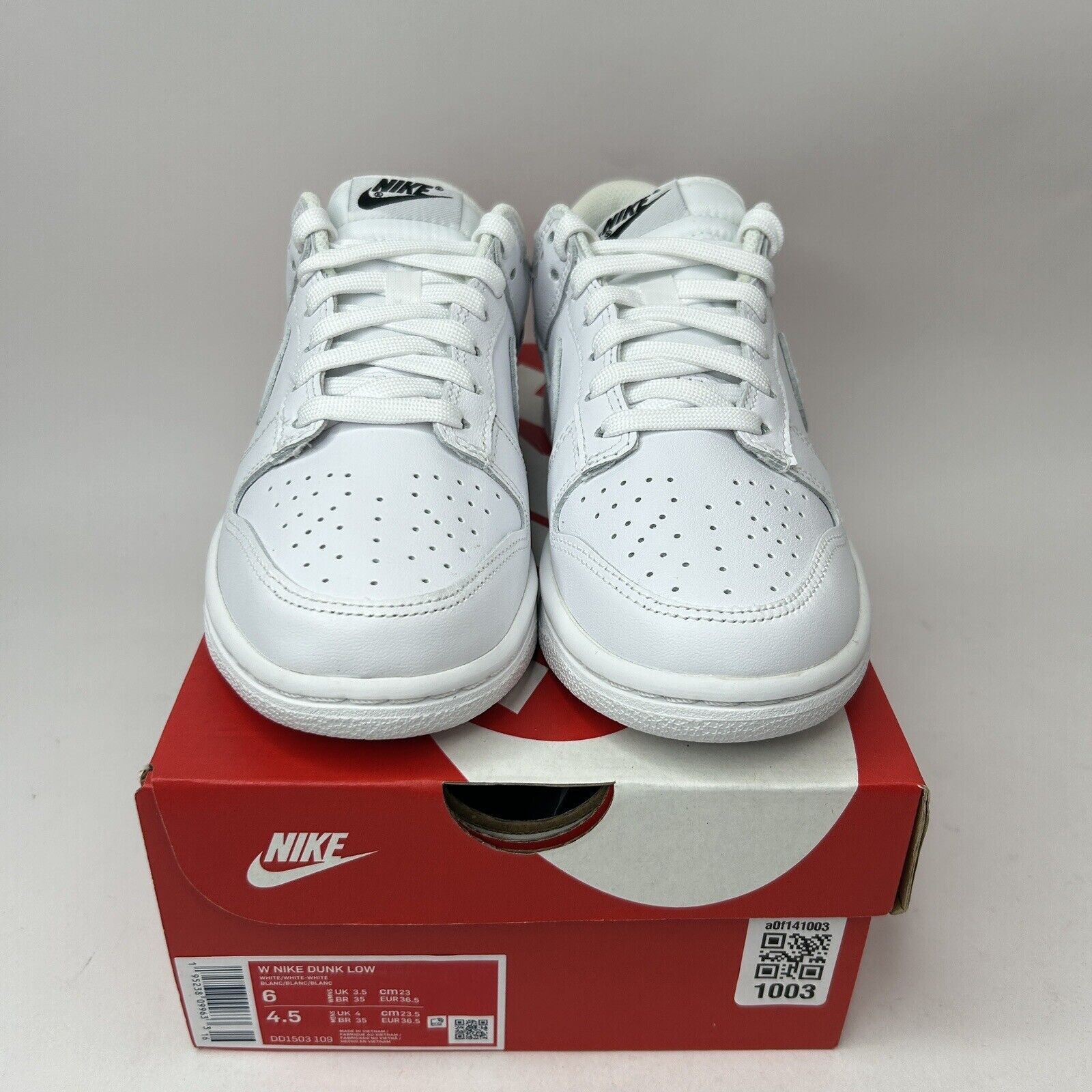 Nike Nike Dunk Low WMNS “Triple White” 2023 Size US 6 / IT 36 - 2 Thumbnail