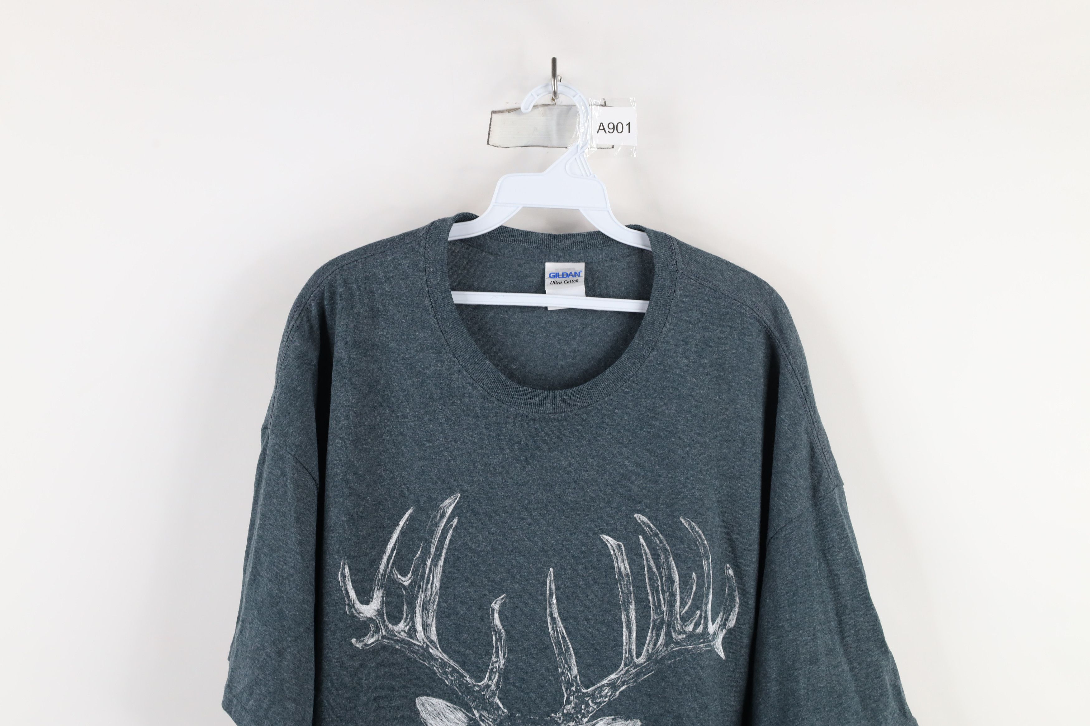 Vintage Vintage 90s Y2K Streetwear Deer Buck Nature T-Shirt Size US XXL / EU 58 / 5 - 2 Thumbnail