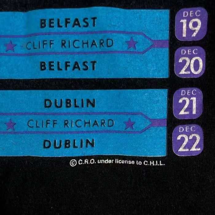 Band Tees × Vintage Vintage T Shirt Cliff Richard Hit List Tour 1994 Size M Size US M / EU 48-50 / 2 - 6 Thumbnail