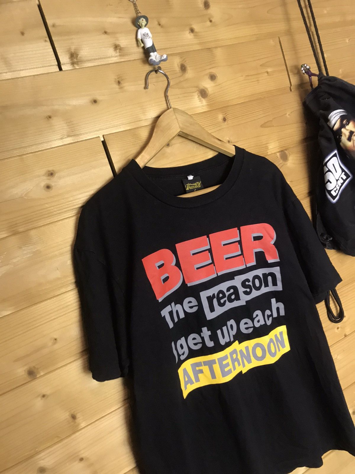 Vintage Vintage beer the reason I get up each afternoon t-shirt Size US L / EU 52-54 / 3 - 2 Thumbnail